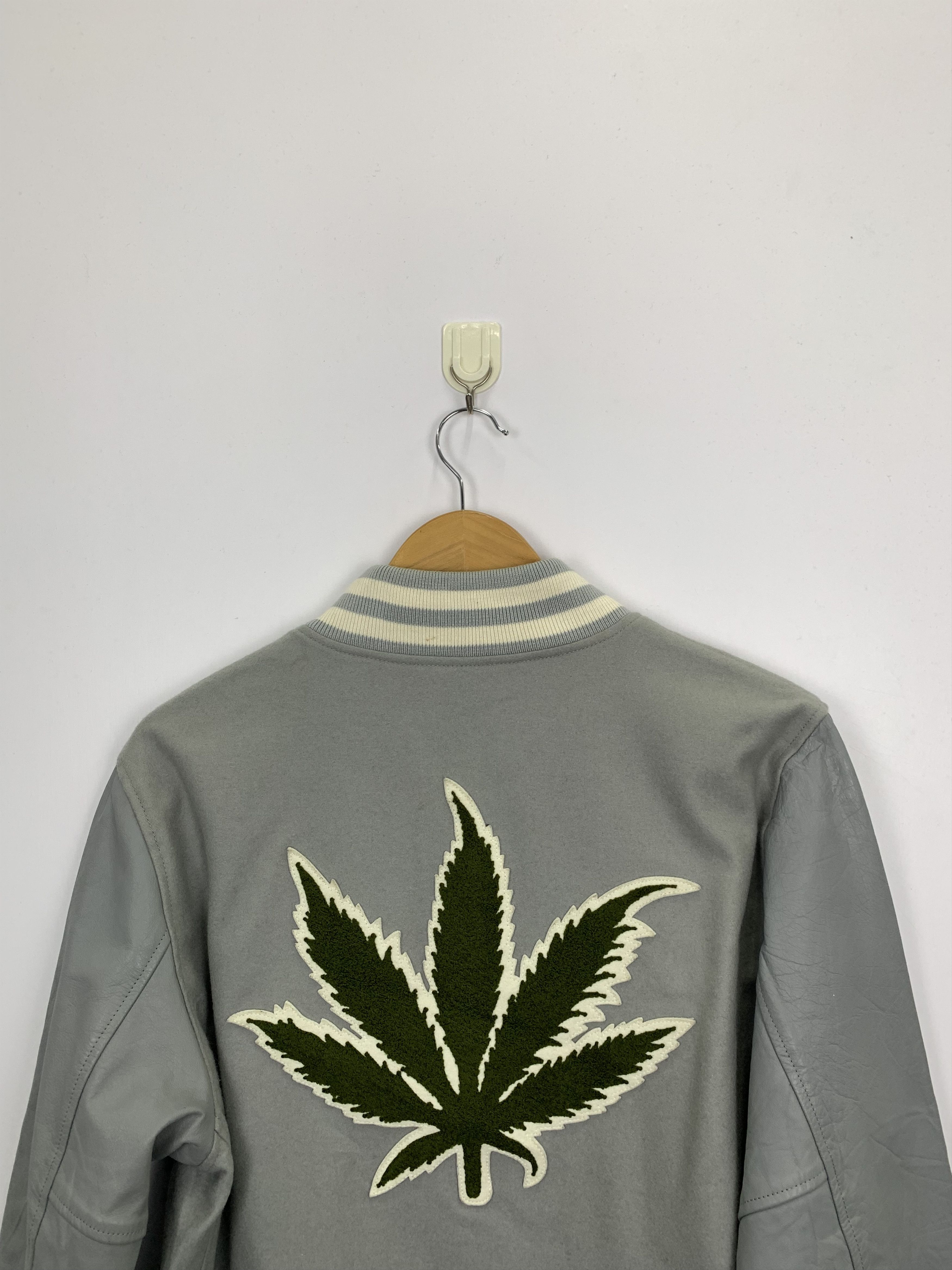 Vintage Vintage Marijuana Wool Varsity Jacket V0470 Size US M / EU 48-50 / 2 - 2 Thumbnail