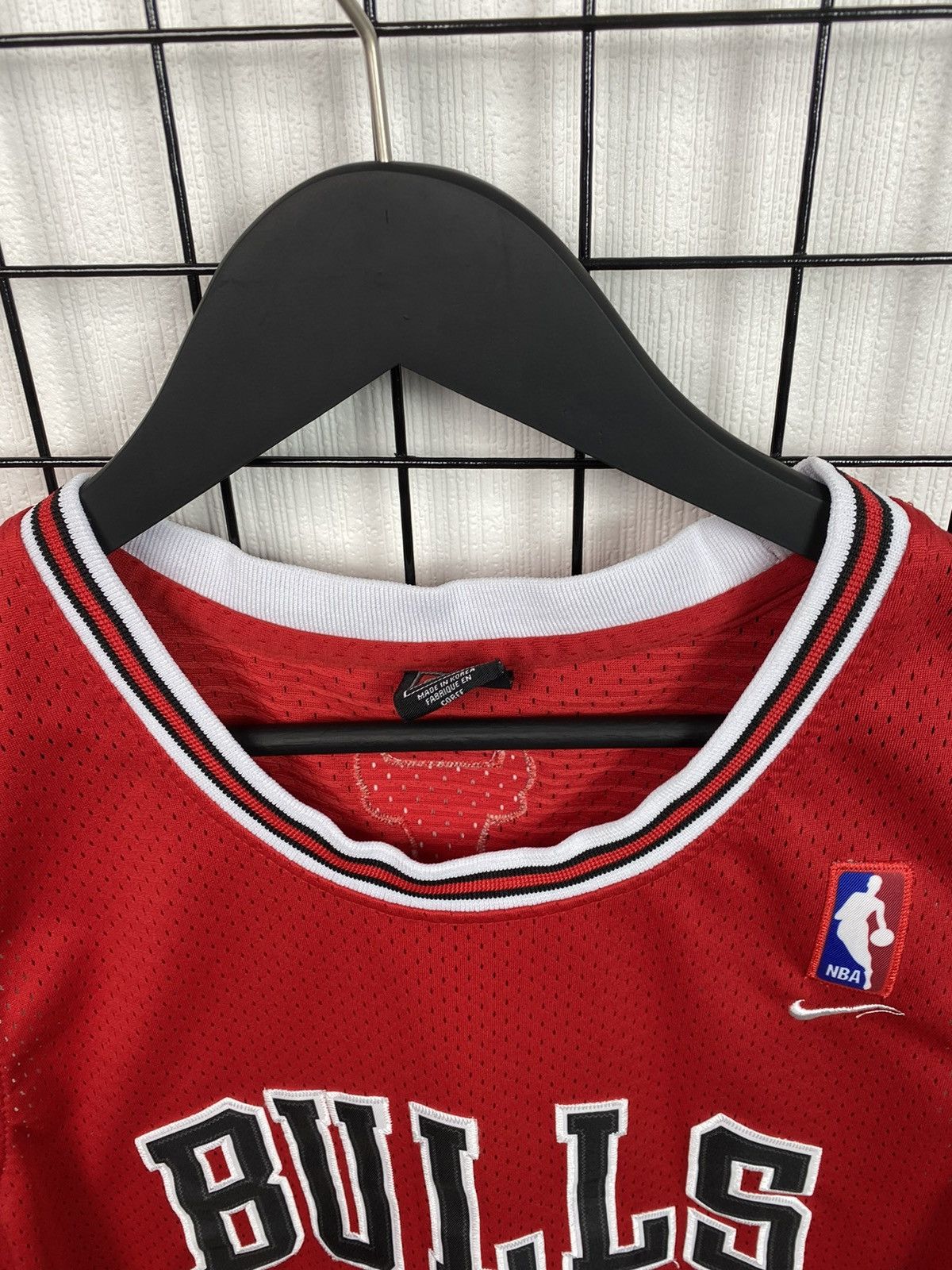 Jordan Brand × NBA × Nike Vintage Chicago Bulls #23 Michael Jordan Nike Jersey NBA Size US M / EU 48-50 / 2 - 9 Thumbnail