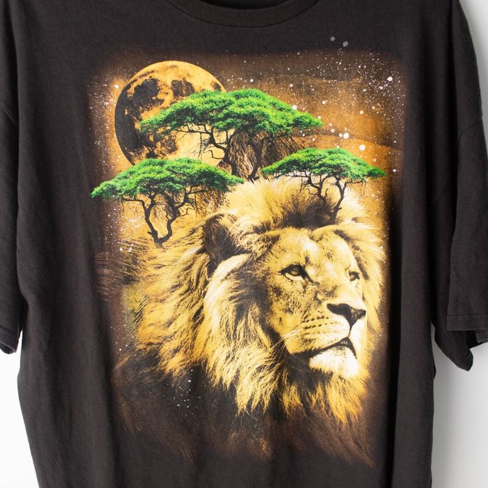 Vintage Vintage Men's 2X-Large African Lion Nature T Shirt Space