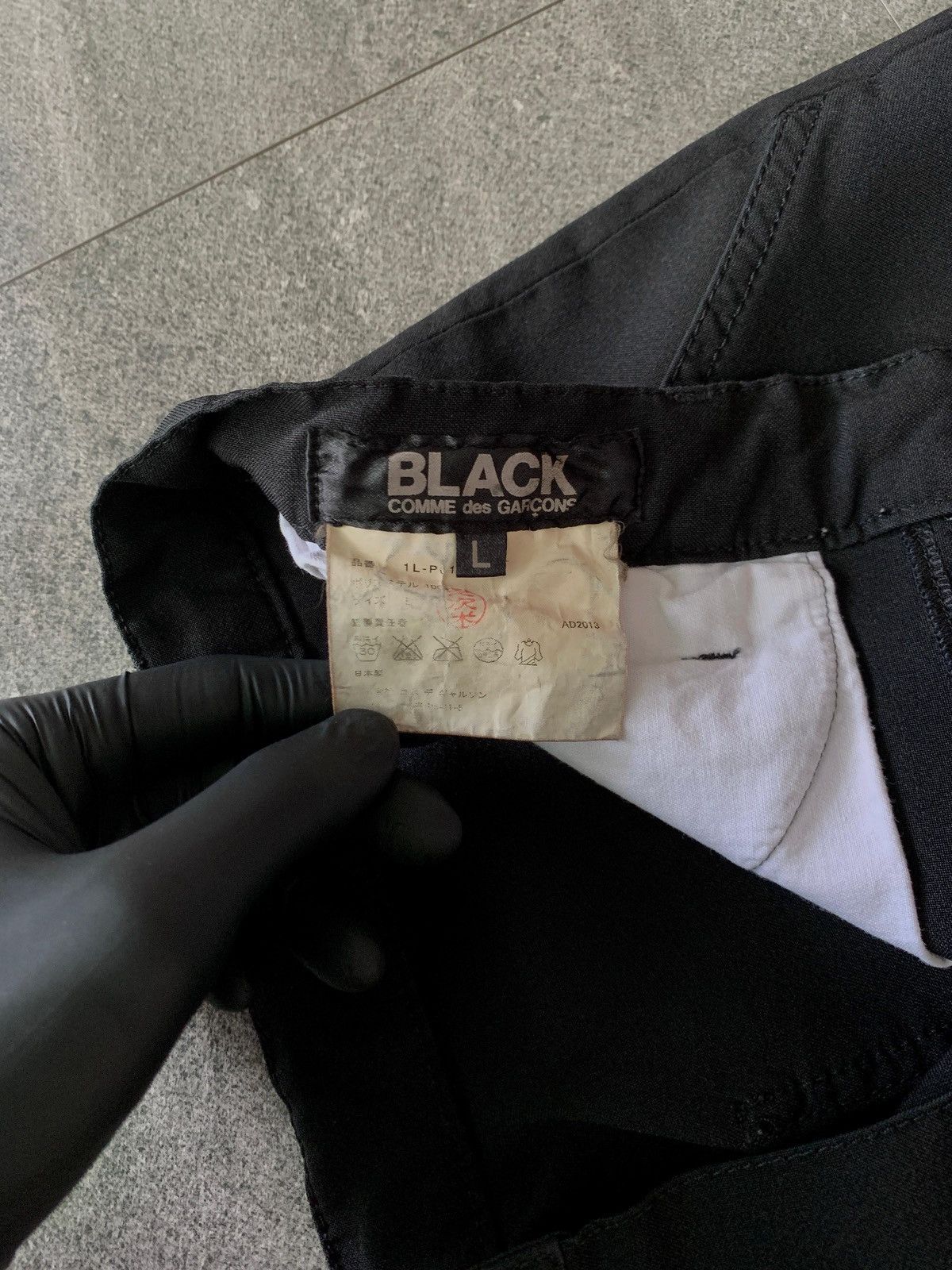 Comme des Garcons Black FREE TAX! CDG Black Cuffed Cropped Trousers Size US 31 - 8 Thumbnail
