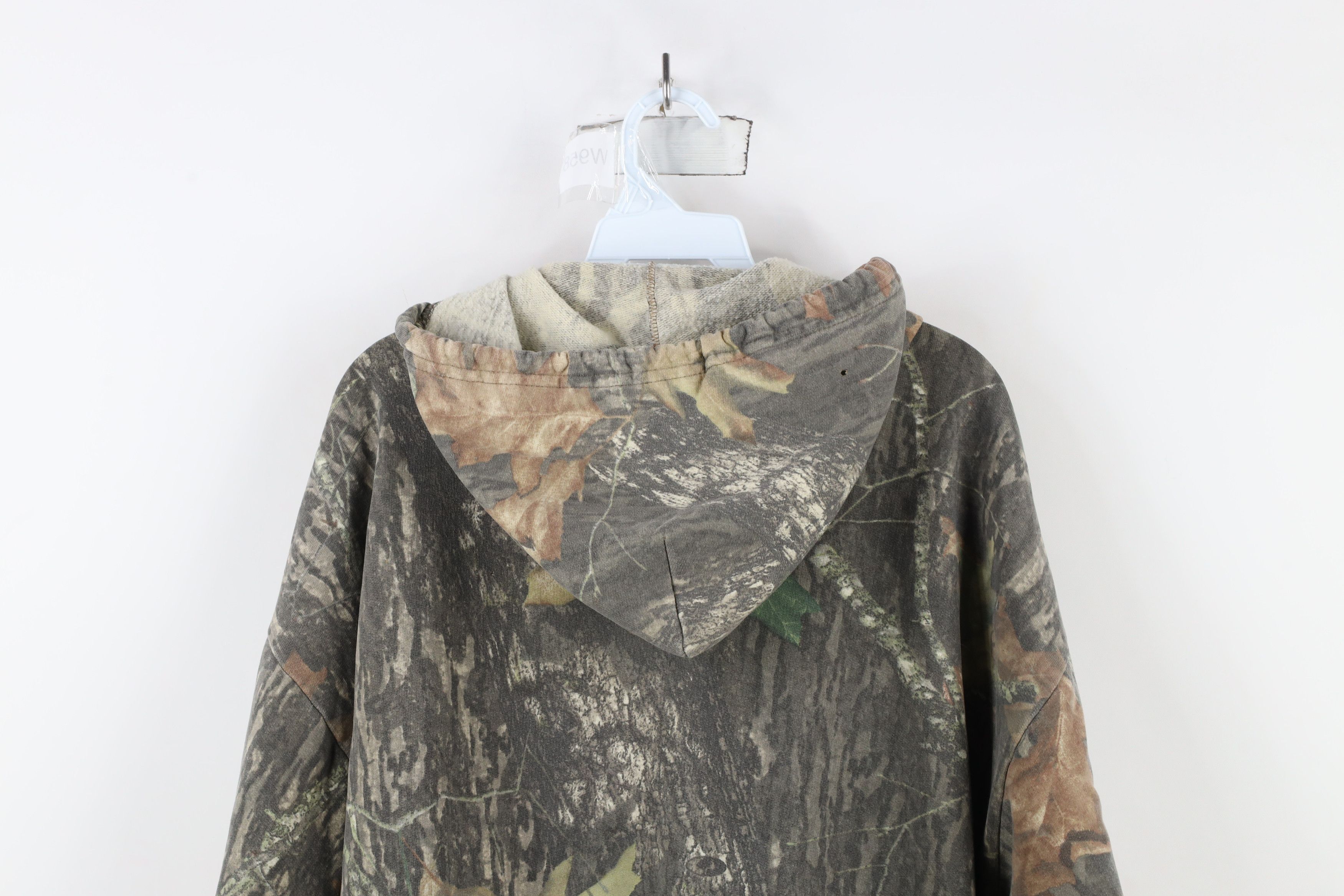 Vintage Vintage 90s Jerzees Mossy Oak Camouflage Full Zip Sweatshirt Size US XL / EU 56 / 4 - 15 Thumbnail