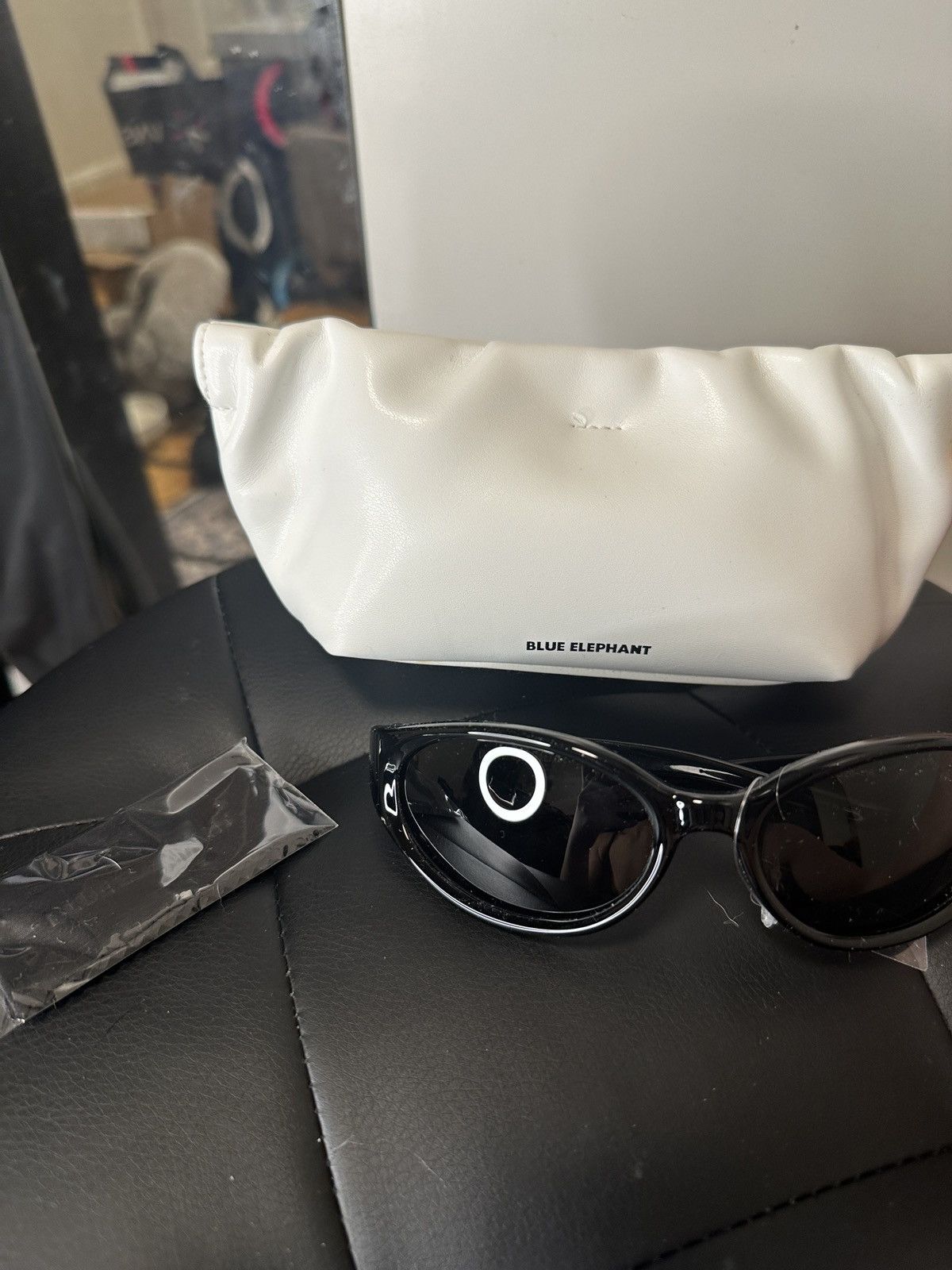 Other Blue elephant sunglasses Size ONE SIZE - 2 Thumbnail