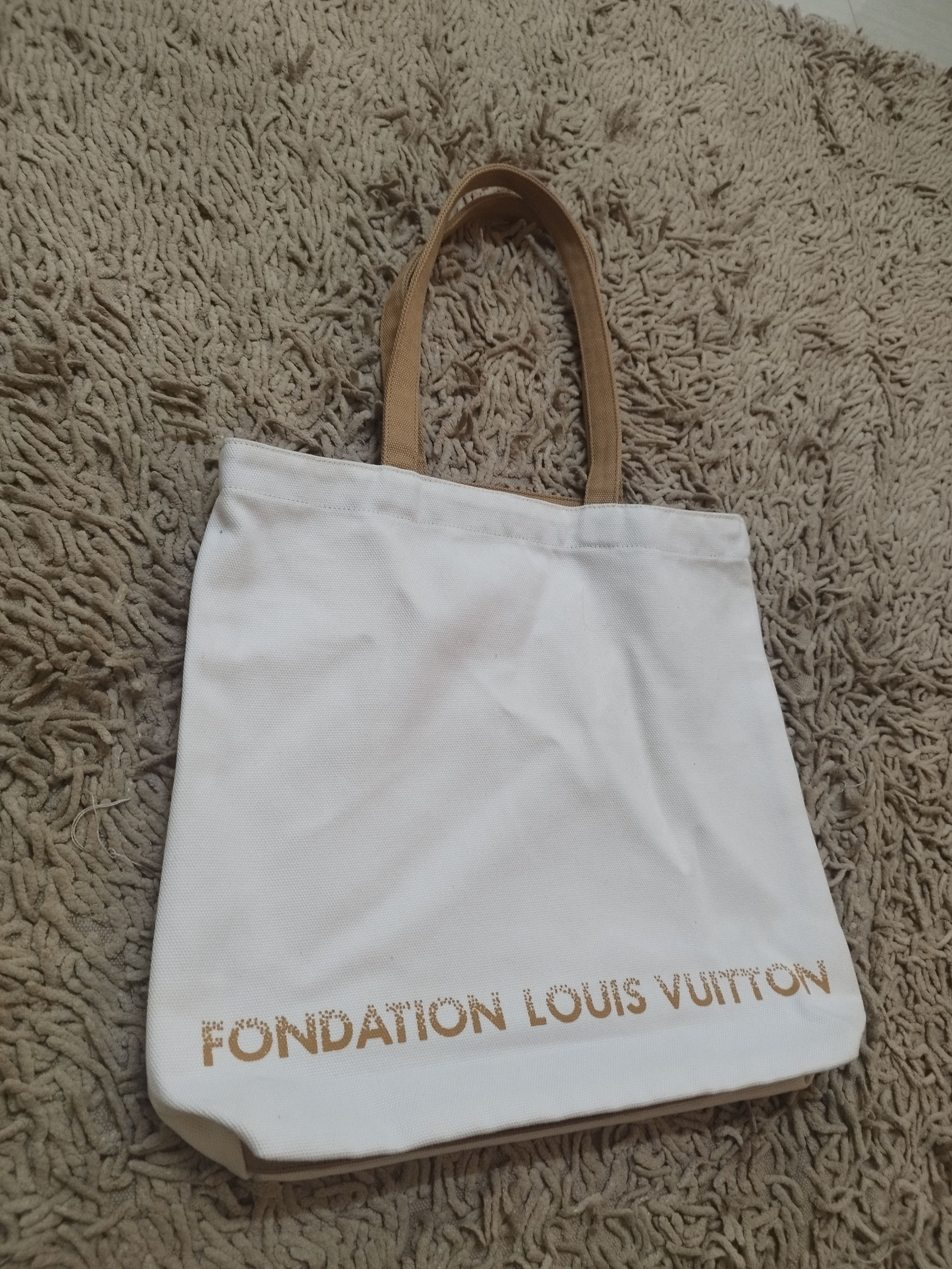 Louis Vuitton Louis Vuitton Foundation Canvas Cotton 100 Tote Bag ! Size ONE SIZE - 2 Thumbnail