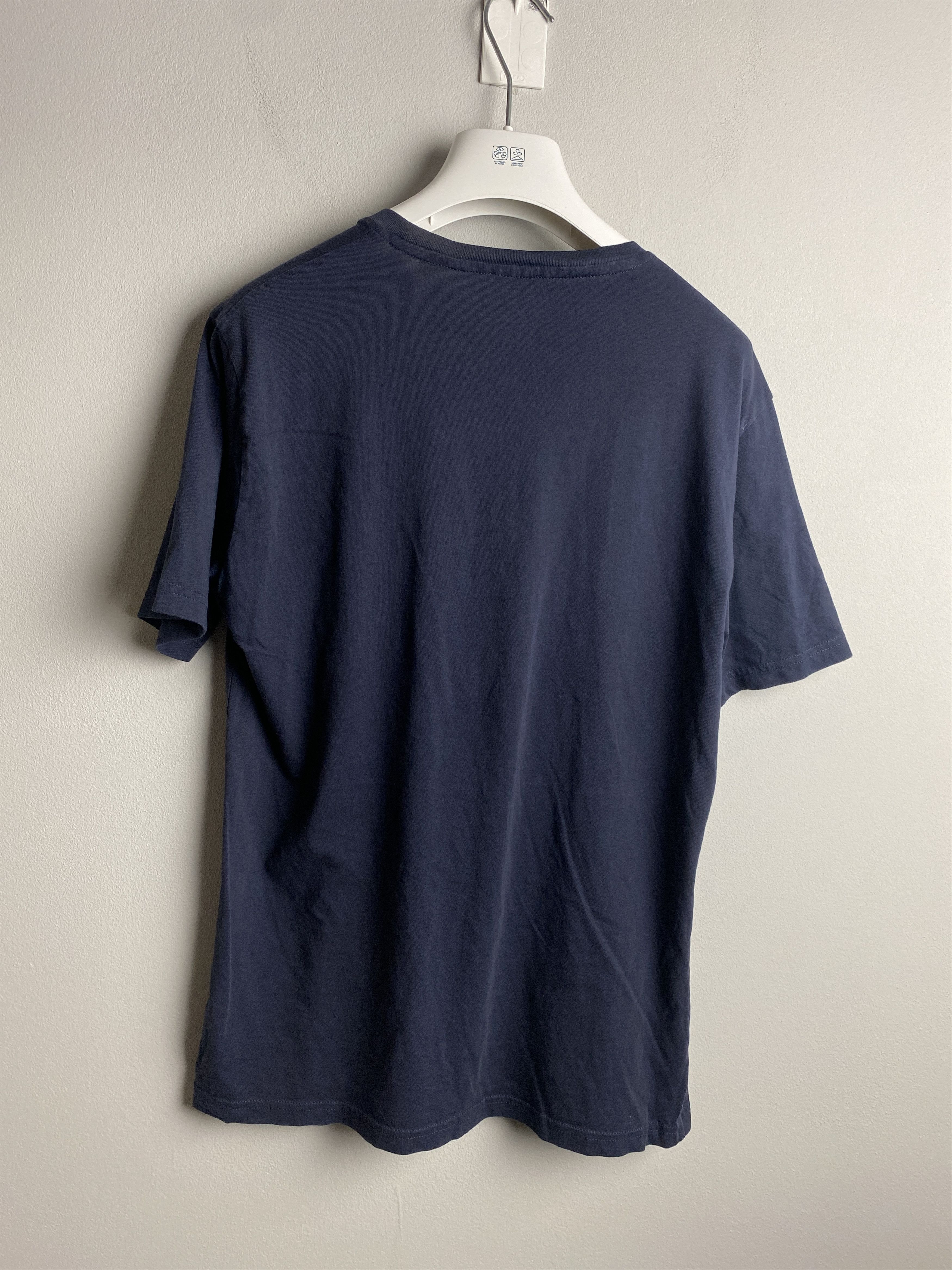 Vivienne Westwood Vivienne Westwood small logo t-shirt tee Size US L / EU 52-54 / 3 - 6 Thumbnail