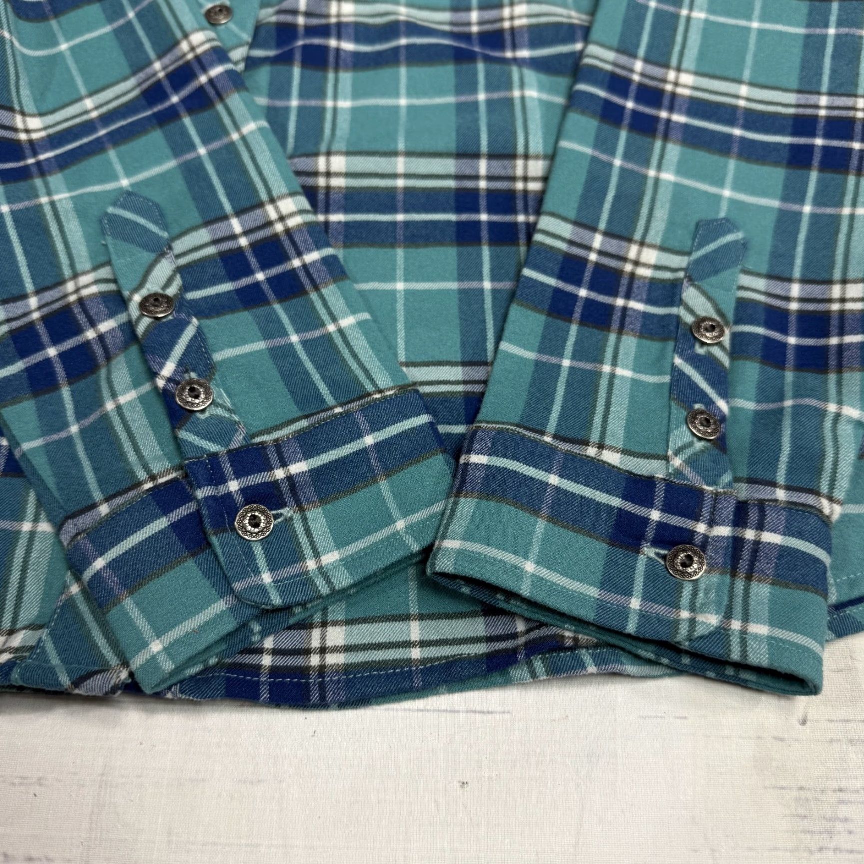 Vintage KÜHL Green Plaid Embroidered Shirt Long Sleeve Pockets XL Women’s Button-Up Size XL / US 12-14 / IT 48-50 - 7 Thumbnail