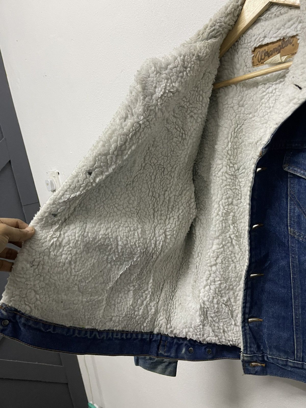 Wrangler 80s WRANGLER SHERPA FLEECE WESTERN DENIM JACKET RARE Size US M / EU 48-50 / 2 - 23 Thumbnail