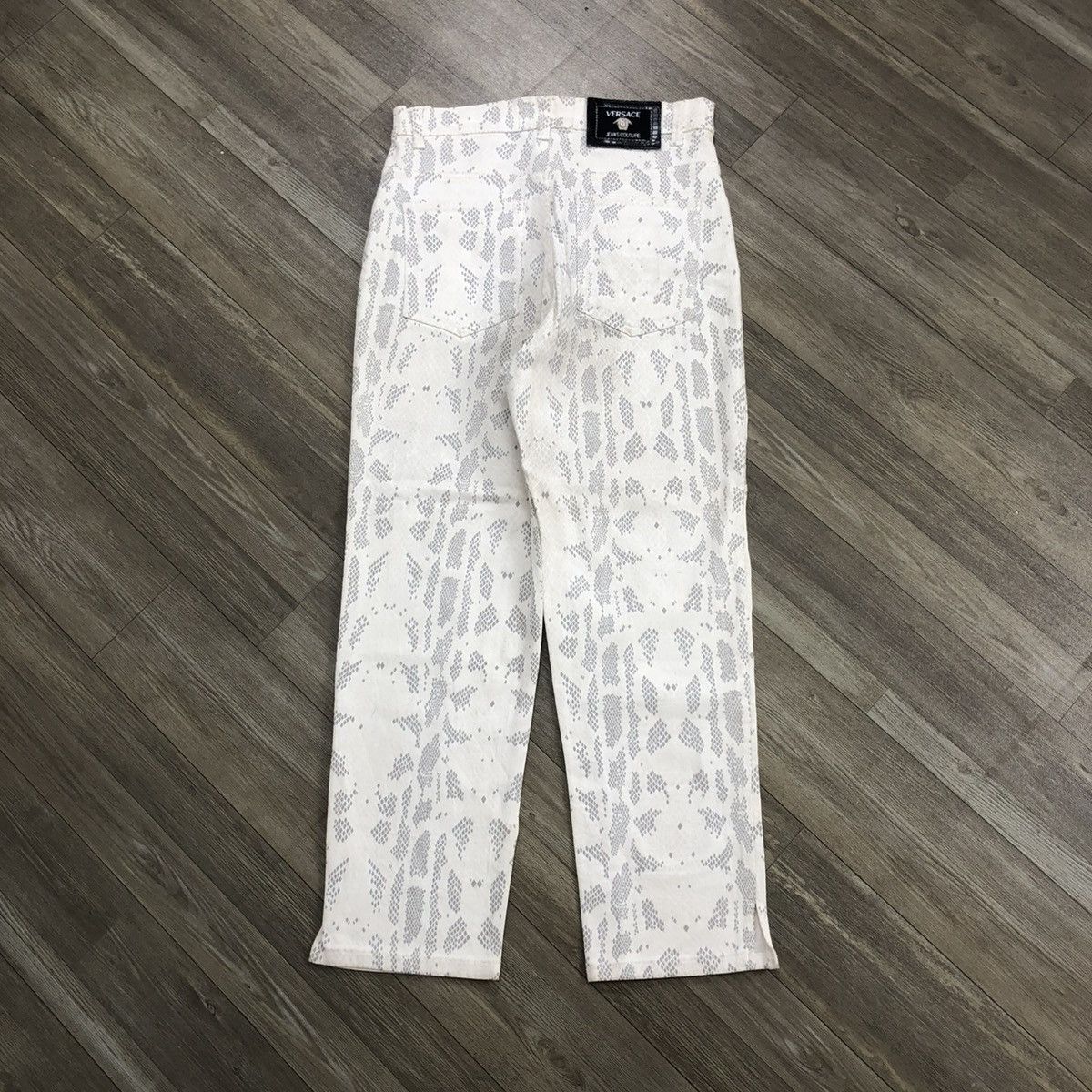 Versace Vintage Versace Jeans Country Snake Skin Jeans Luxury Size US 26 / EU 42 - 17 Thumbnail