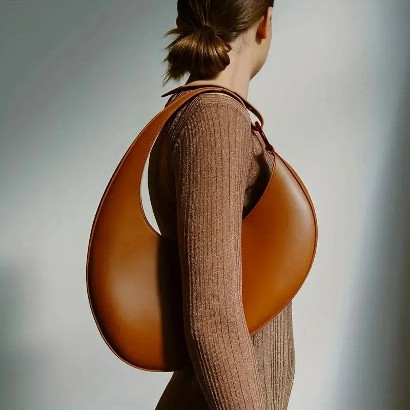 Japanese Brand × Vintage Niche Design Oval Shoulder Bag Size ONE SIZE - 1 Thumbnail