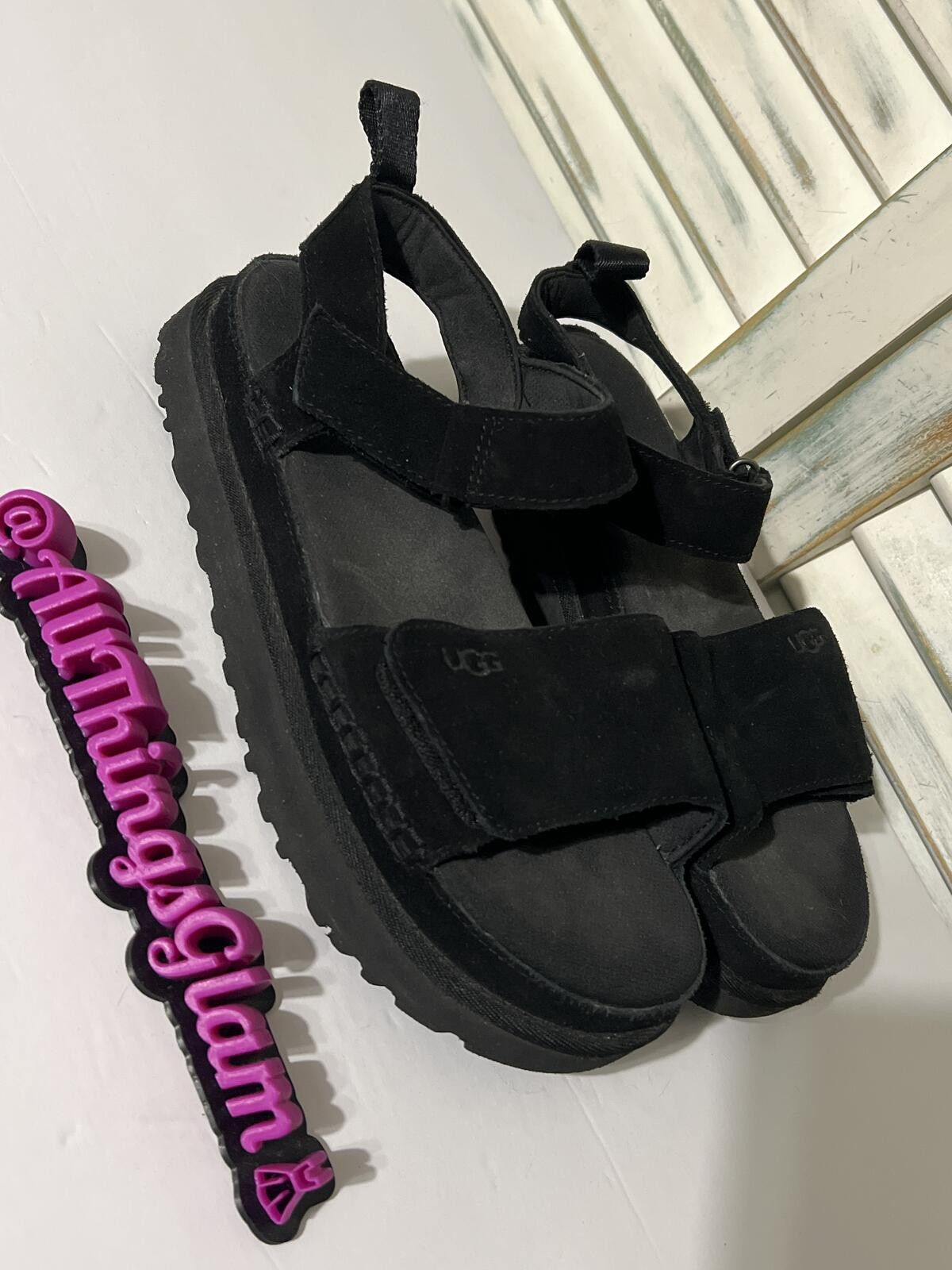 Ugg UGG Goldenstar Black Suede Platform Sandals 9 Size US 9 / IT 39 - 3 Thumbnail