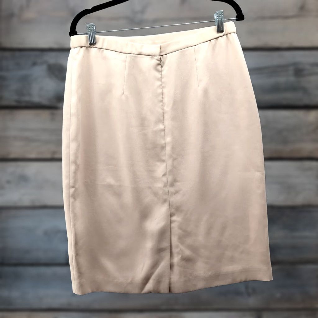 Talbots VINTAGE Talbots Pencil Skirt Womens 12 Peach Blush Pink Career Office Workwear Skirt Knee Length Lined Back Slit Size 34" / US 12 / IT 48 - 1 Thumbnail