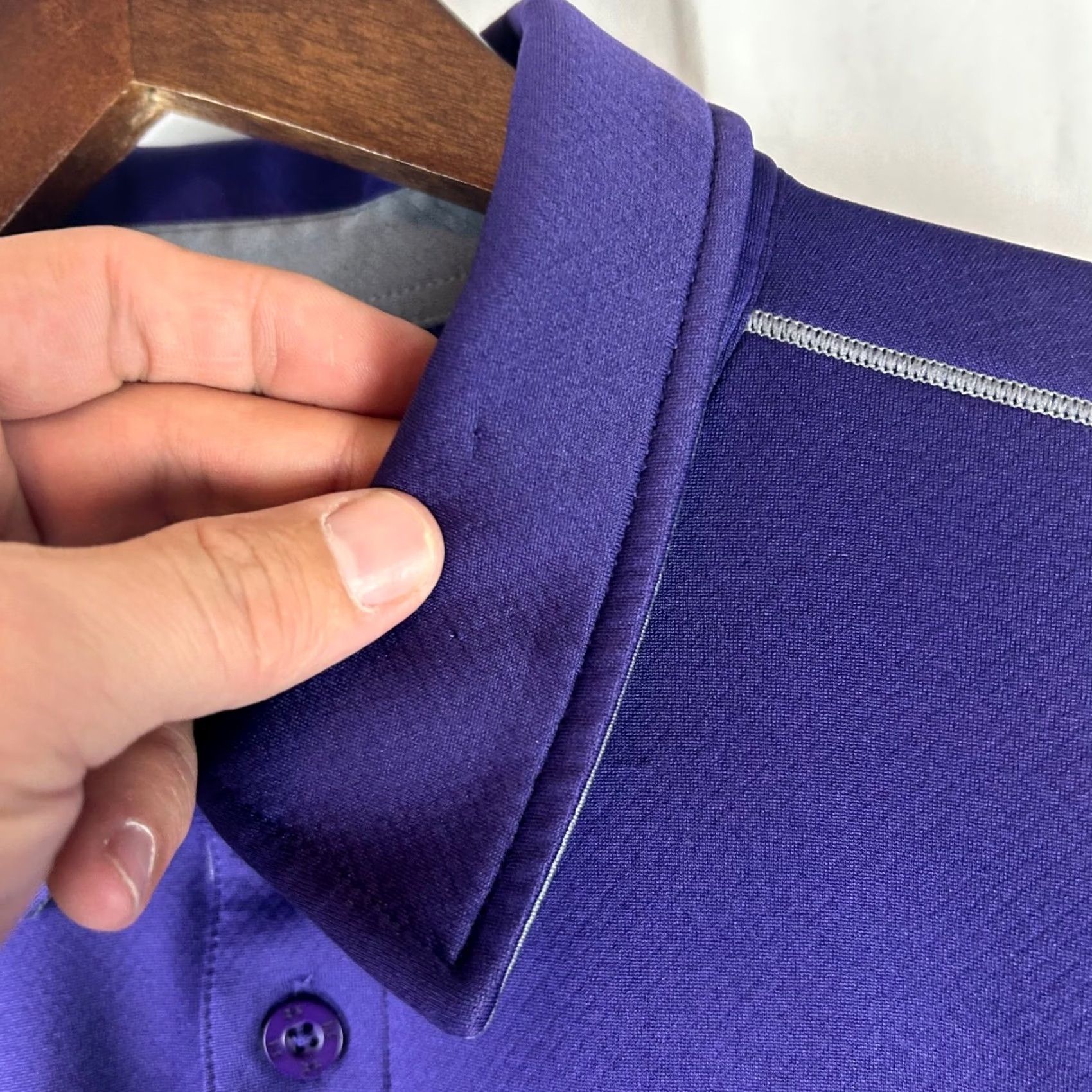 Under Armour Under Armour Polo Shirt Mens XXL Purple HeatGear Short Sleeve Athletic 1249072 Size US XXL / EU 58 / 5 - 3 Thumbnail