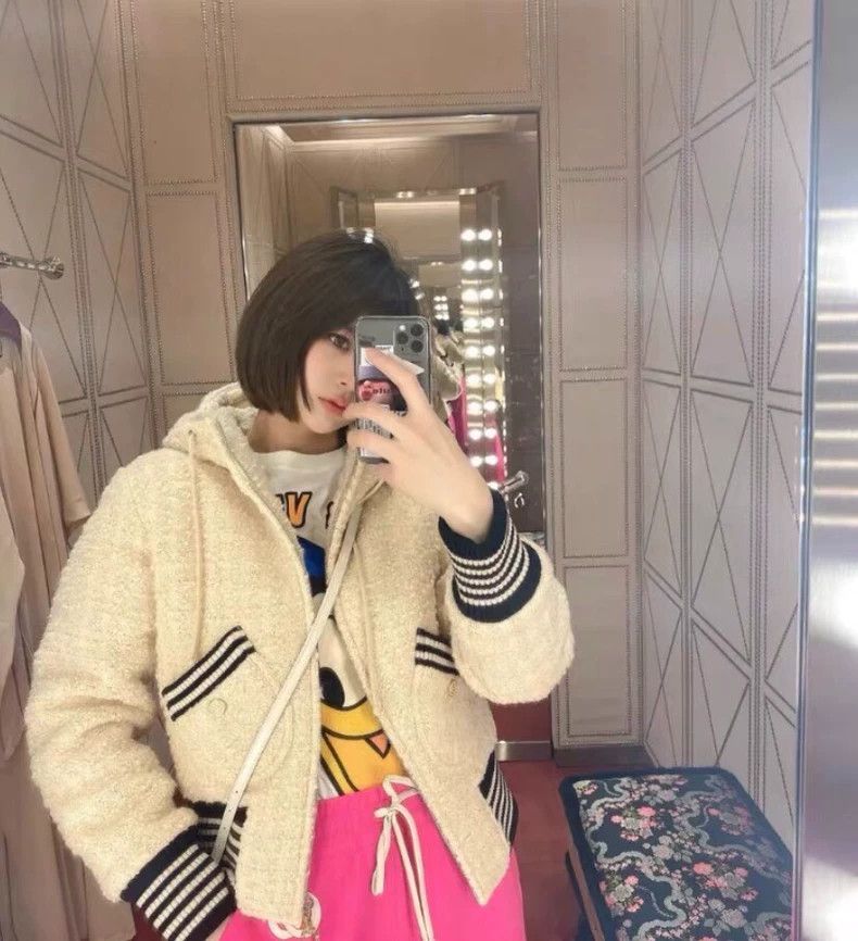 Gucci Gucci Beige gold buckle hooded drawstring zipper wool woven Size US XS / EU 42 / 0 - 9 Thumbnail
