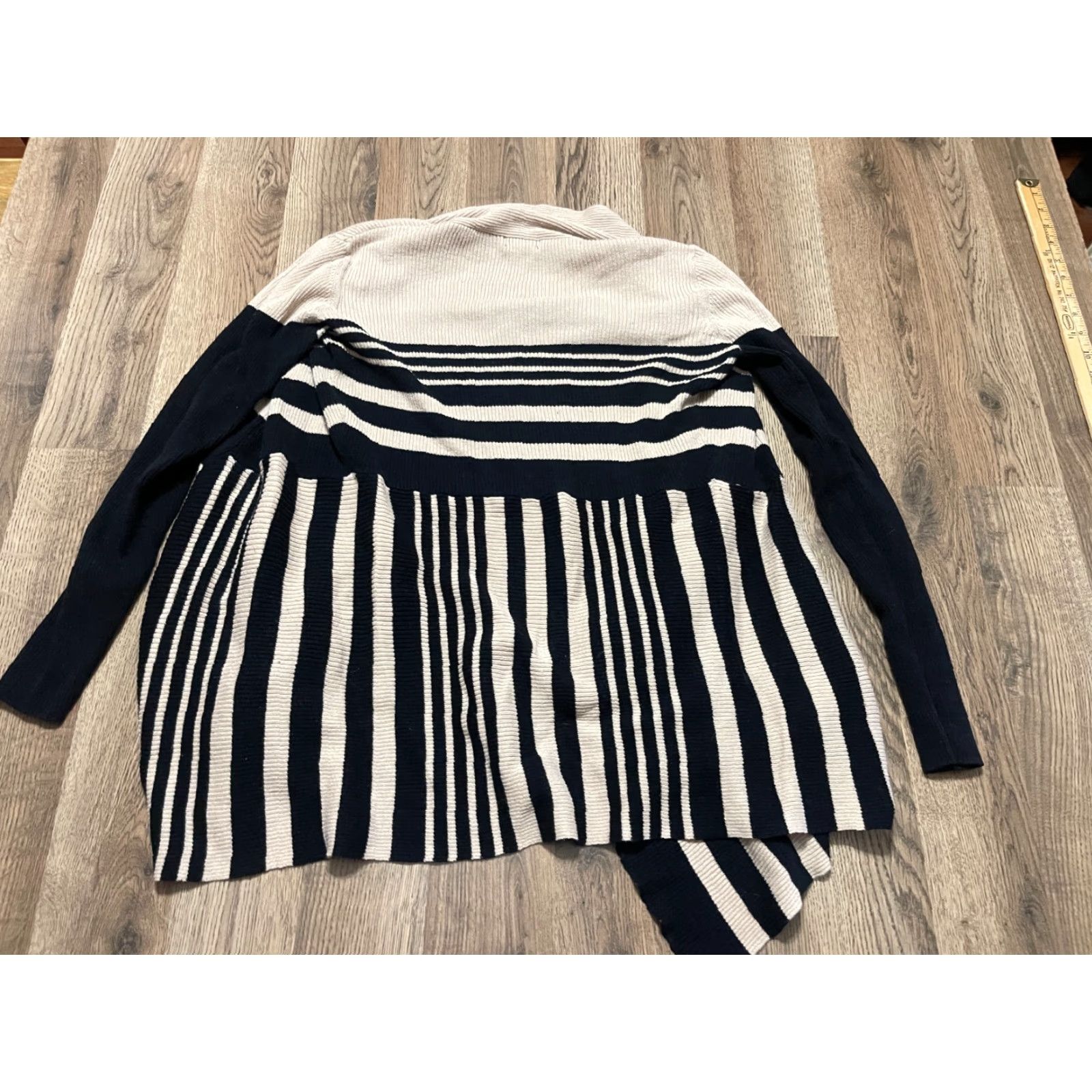 Vintage VINTAGE? No — RXB Cardigan Sweater Ladies Large Black Brown Open Long Sleeve Knit Acrylic Regular Fit Size L / US 10 / IT 46 - 2 Thumbnail