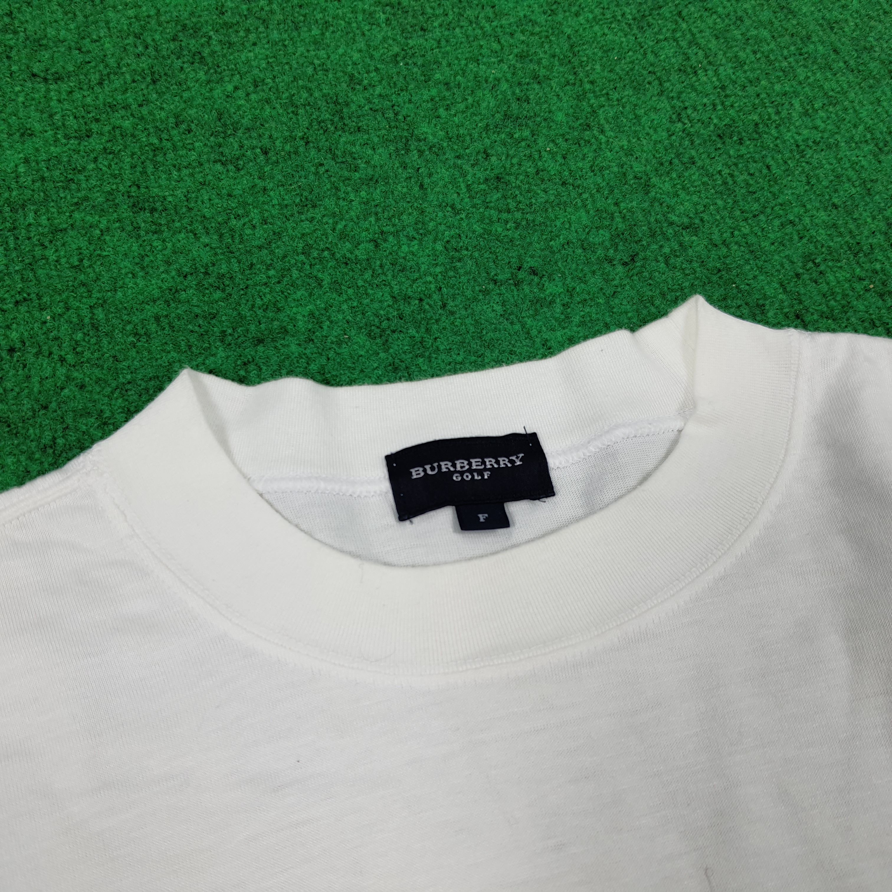 Burberry × Vintage Vintage Burberry Golf Nova Check Tshirt C173N48 Size US L / EU 52-54 / 3 - 4 Thumbnail