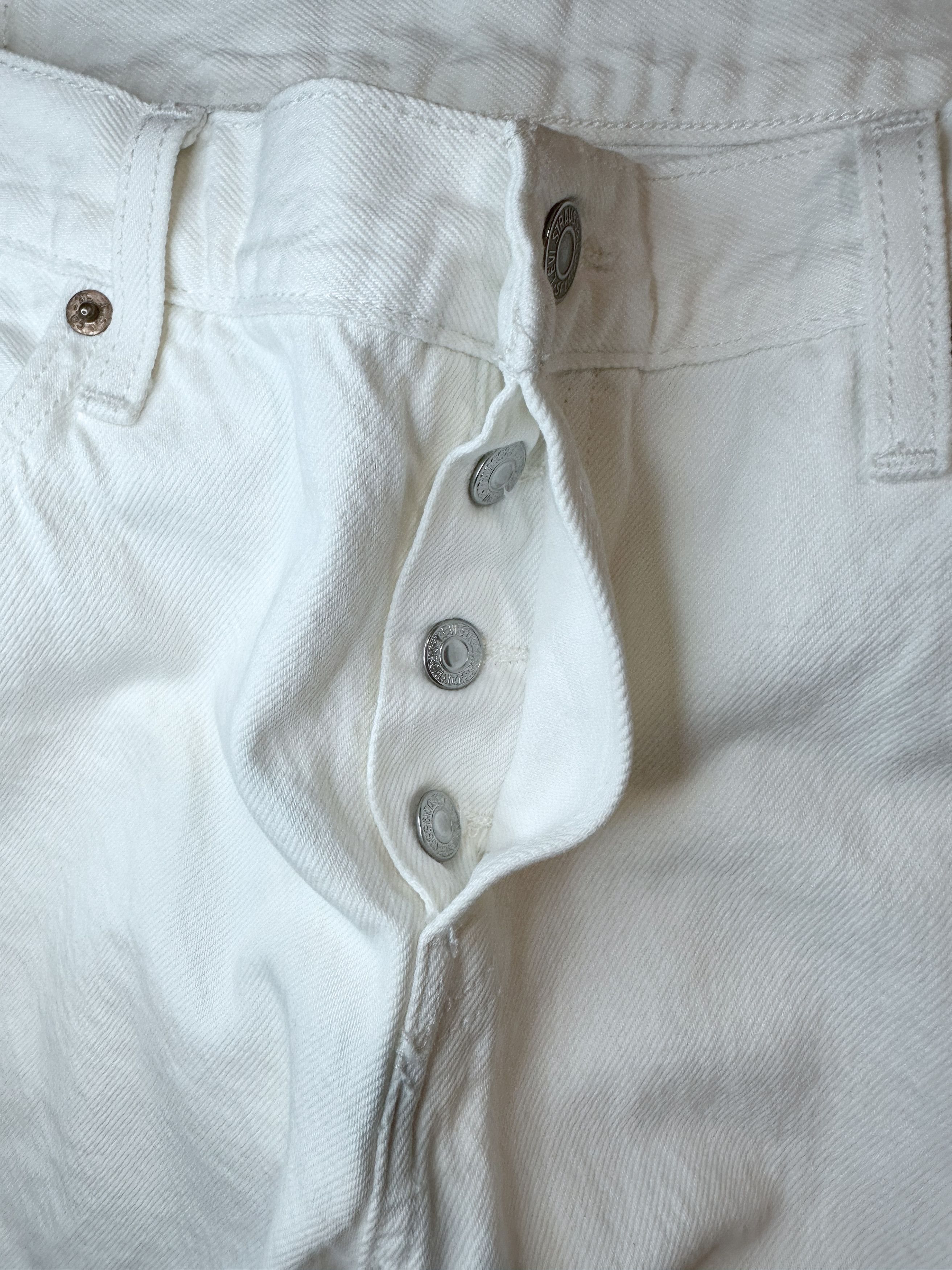Levi's White Levis Denim Size US 32 / EU 48 - 6 Thumbnail