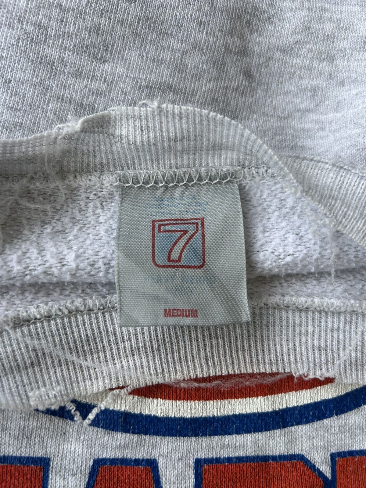 NHL Vintage 90’s Logo 7 Montreal Canadiens Distressed Sweatshirt Size US M / EU 48-50 / 2 - 10 Thumbnail