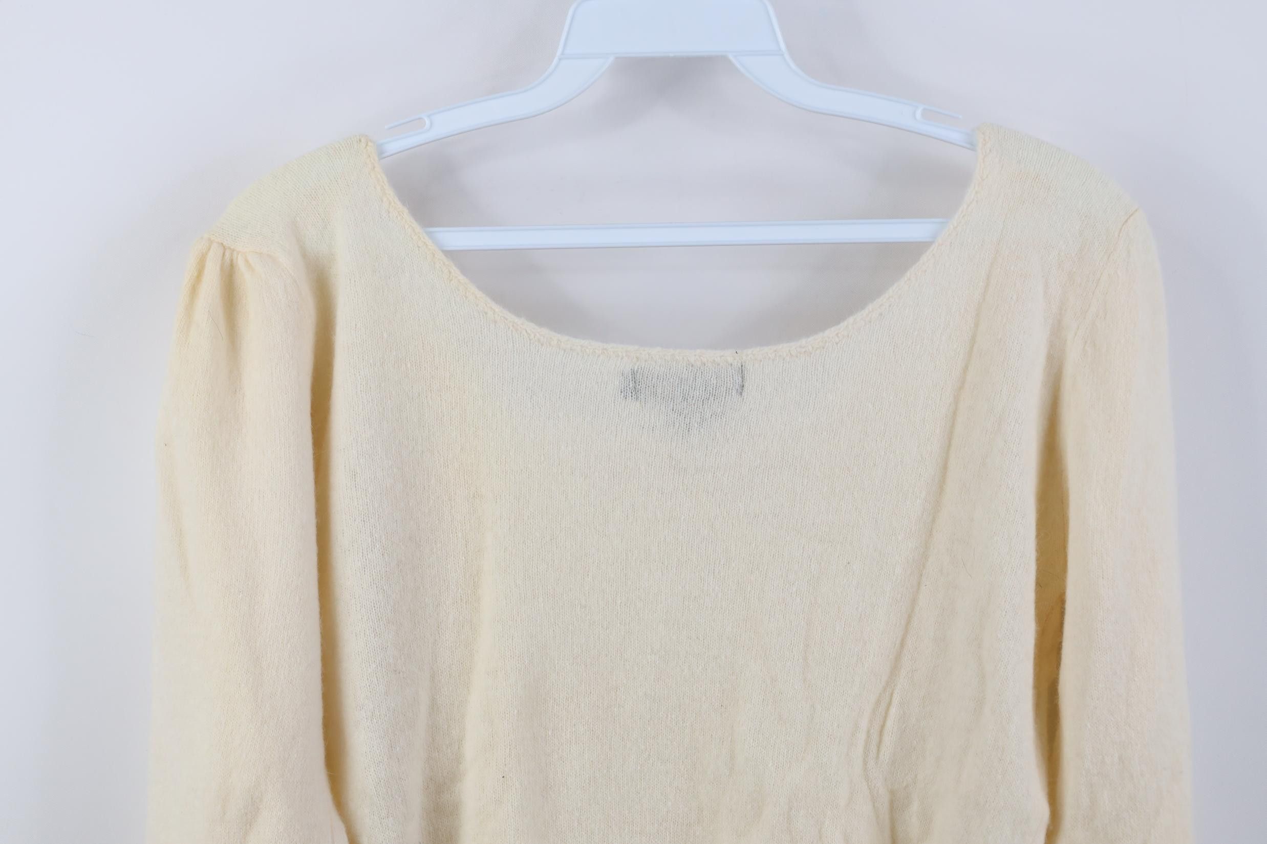 Vintage Vintage 80s 90s Lambswool Knit Off Shoulder Sweater Beige Size M / US 6-8 / IT 42-44 - 11 Thumbnail
