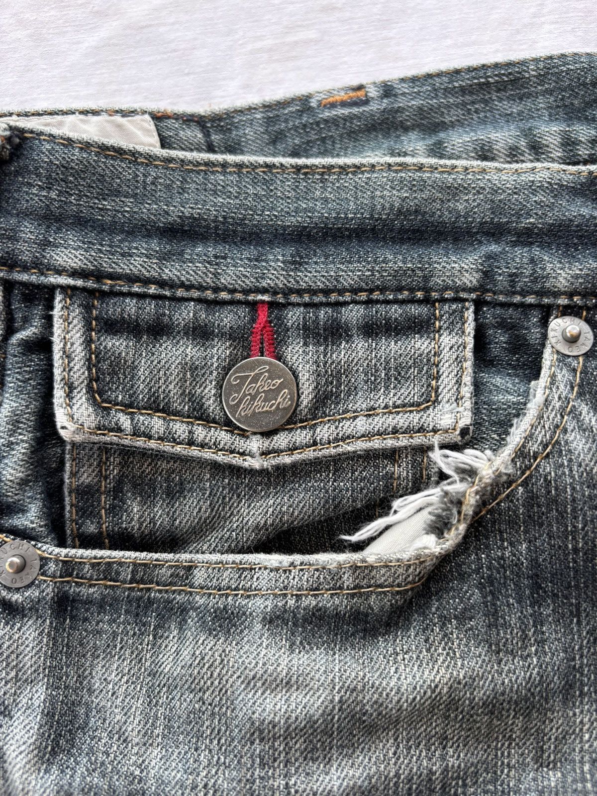 Takeo Kikuchi Vintage TAKEO KIKUCHI Distressed Denim Faded Jeans Size US 32 / EU 48 - 11 Thumbnail
