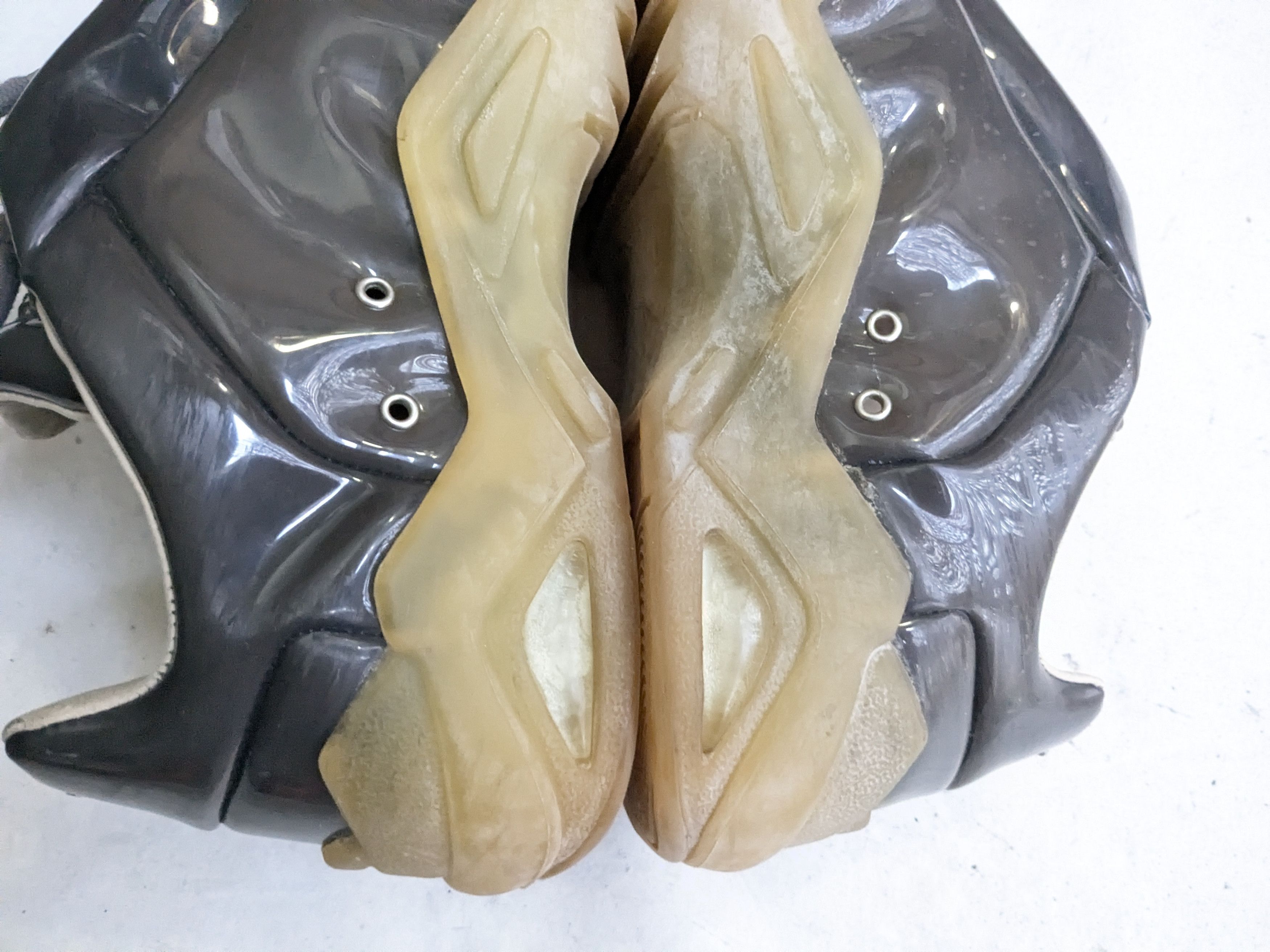Maison Margiela Maison Margiela New Future Low Sneakers PVC 10 43 Gray Size US 10 / EU 43 - 8 Thumbnail