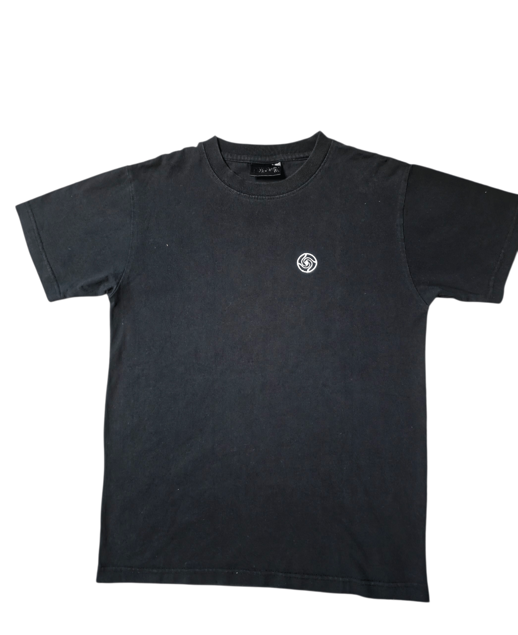 Anime Vintage Anime x Jujutsu Kaizen Black Tees Size US S / EU 44-46 / 1 - 1 Thumbnail