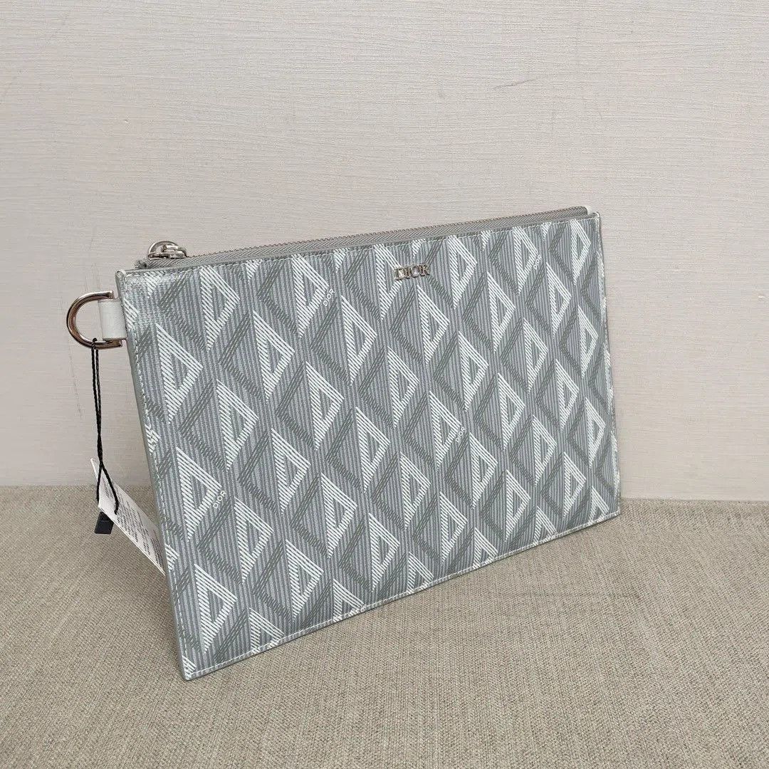 Dior Dior Diamond Pattern A5 Clutch. Size ONE SIZE - 3 Thumbnail