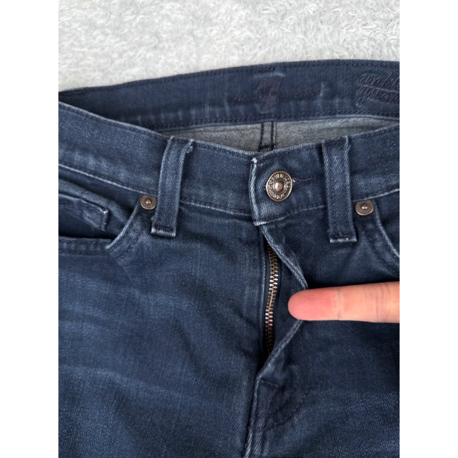 7 For All Mankind 7 For All Mankind Jeans Womens 26 Blue Denim Ankle Gwenevere Tapered 26x27 Size 26" / US 2 / IT 38 - 5 Thumbnail