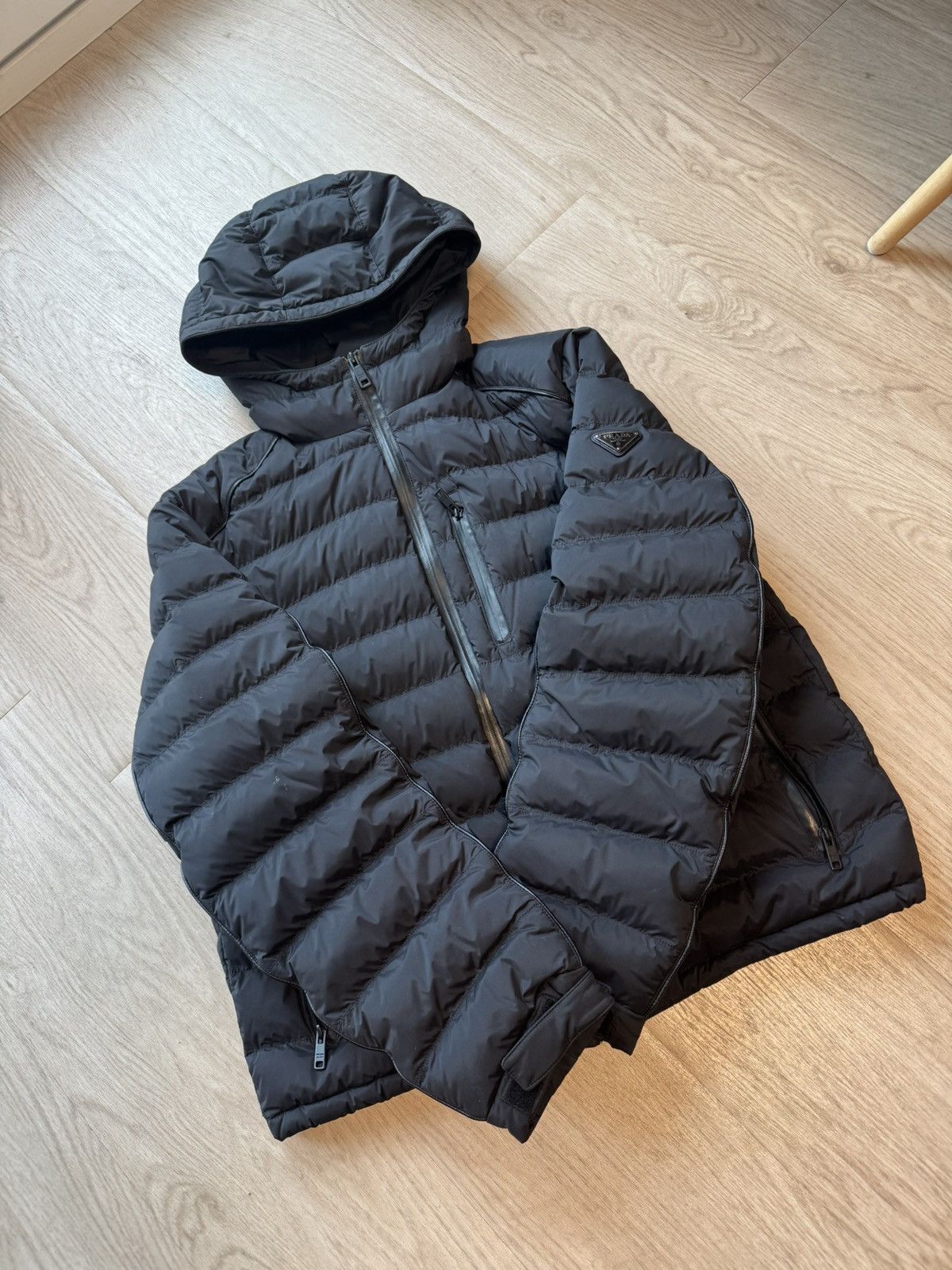 Prada Prada Triangle Plaque Logo Hooded Puffer Jacket Size US L / EU 52-54 / 3 - 1 Thumbnail
