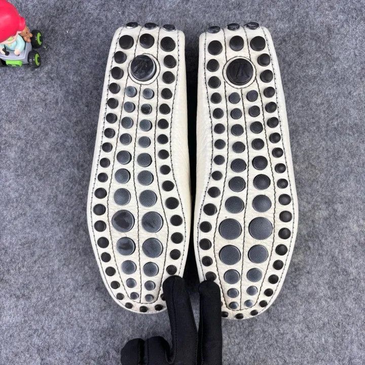 Other Louis Vuitton Floral Low Slip-On Shoes for Women -2508 Size US 6 / IT 36 - 7 Thumbnail