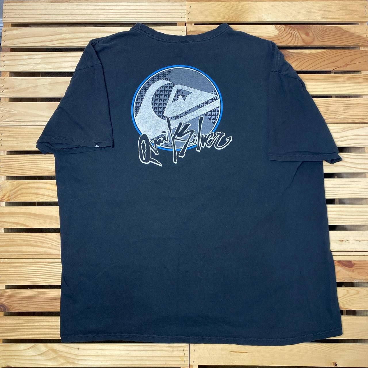 Quiksilver Vintage Quiksilver Faded Black Surf Tee Size 2XL Size US XXL / EU 58 / 5 - 1 Thumbnail