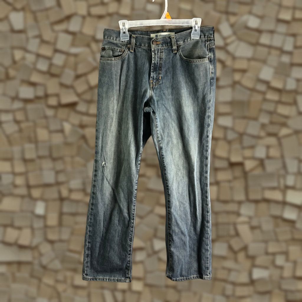 Gap VINTAGEGap Mens Size 31x32 Mid Rise Straight Leg Medium Wash Blue Denim Jeans Size US 31 - 1 Thumbnail