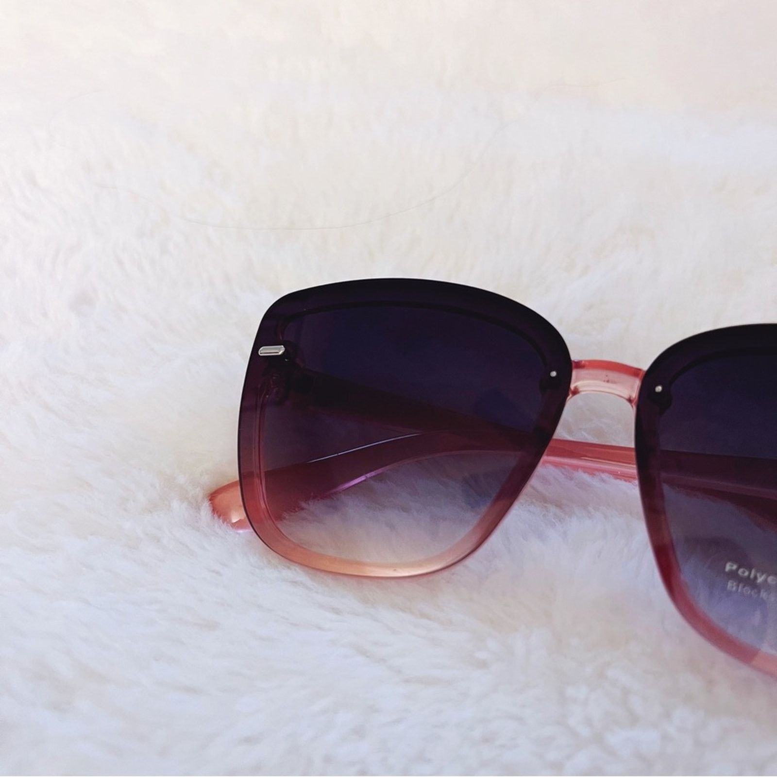 Other Giselle Black & Pink Oversized Cat Eye Sunglasses Size ONE SIZE - 8 Thumbnail