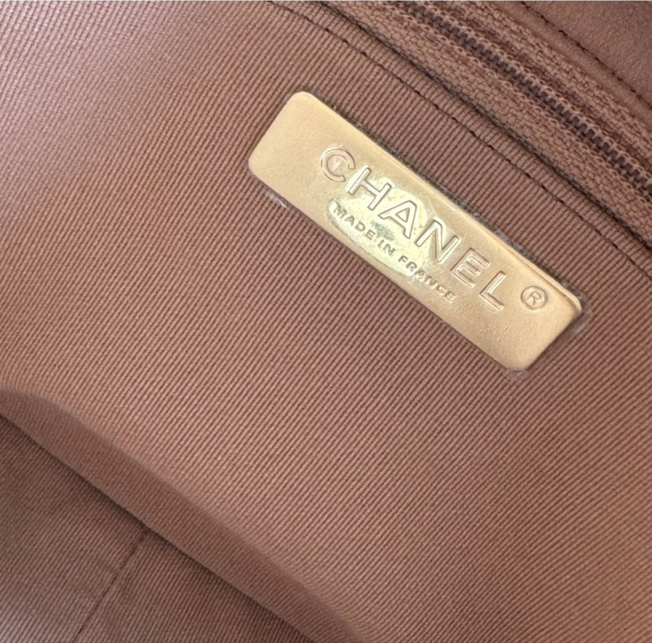Chanel chanel 19 flap bag small Rare Caramel Retail $7,200 Size ONE SIZE - 8 Thumbnail