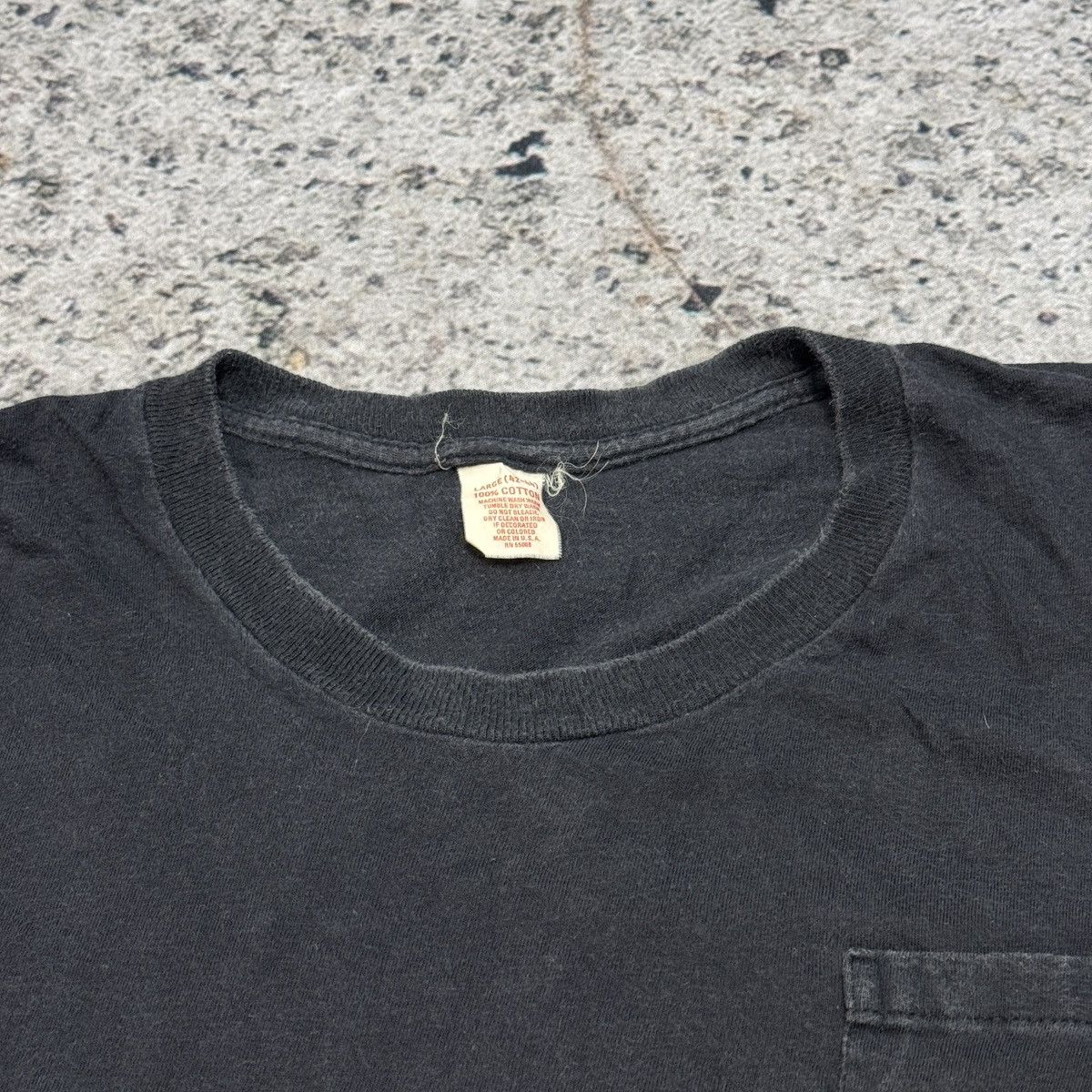 Vintage 1980s Faded Boot Hill Saloon Paper Thin Tee ERD Biker Grunge Size US L / EU 52-54 / 3 - 6 Thumbnail