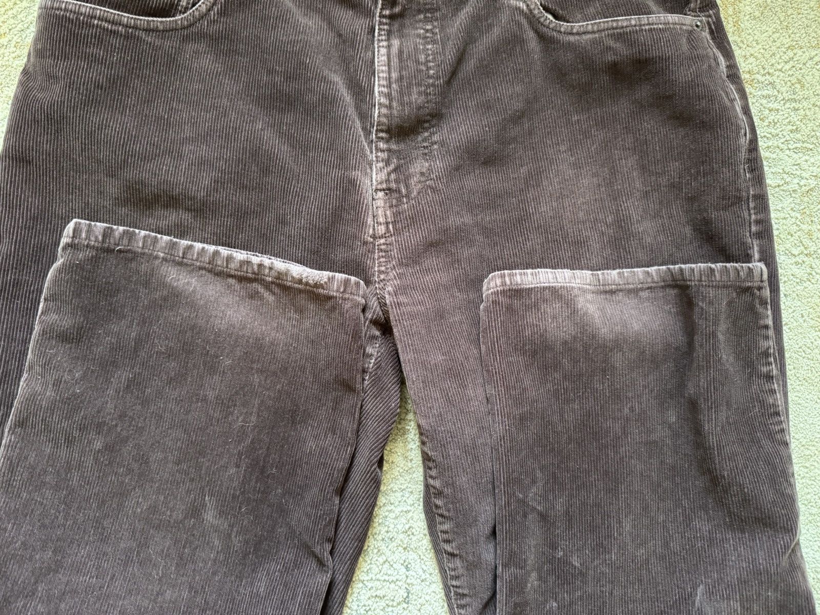 Tommy Hilfiger Vintage Tommy Hilfiger Chocolate Brown Corduroy pants Size US 36 / EU 52 - 7 Thumbnail