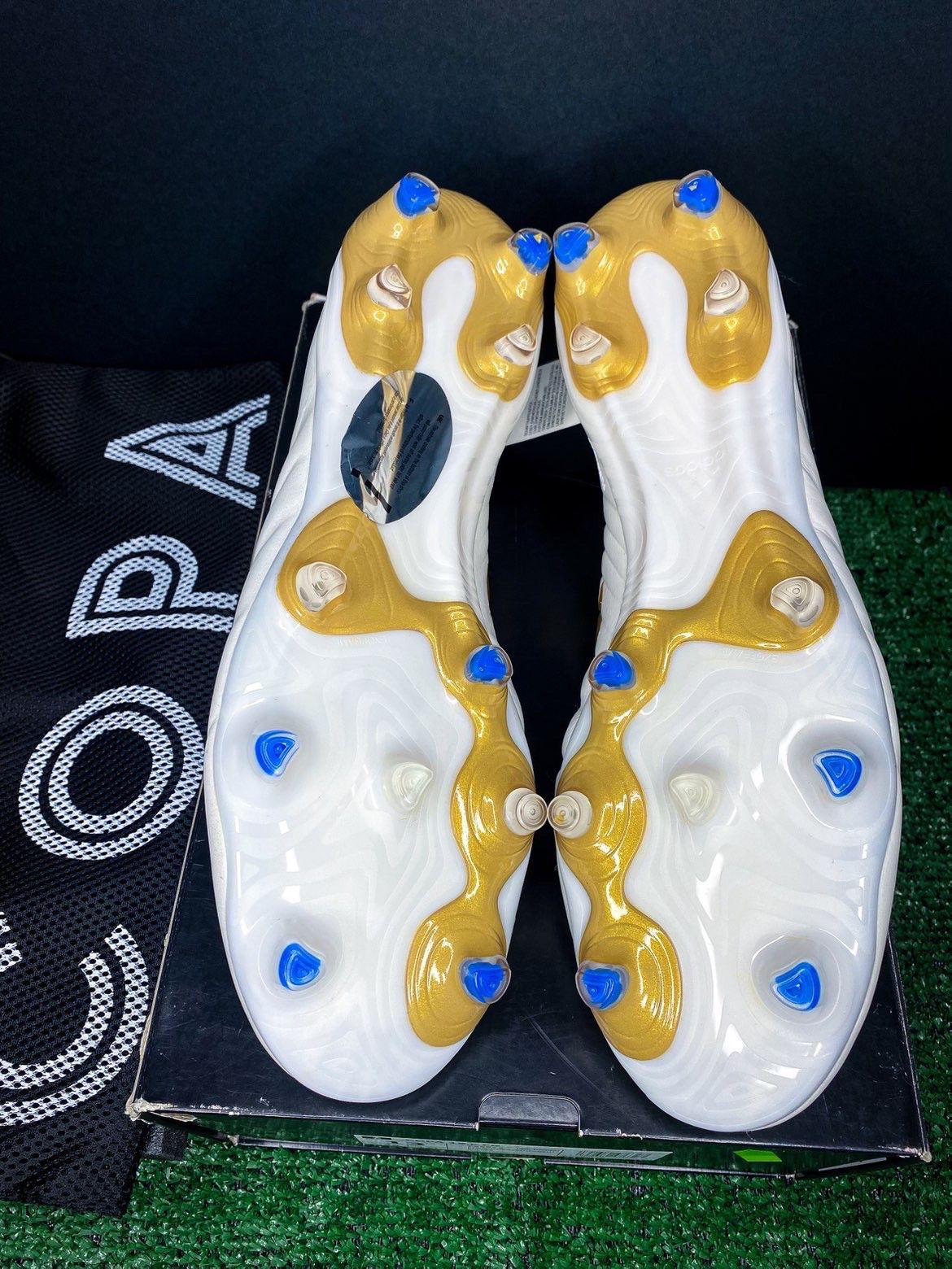 Adidas Adidas Copa 19+ Football Boots Size US 13 / EU 46 - 4 Thumbnail