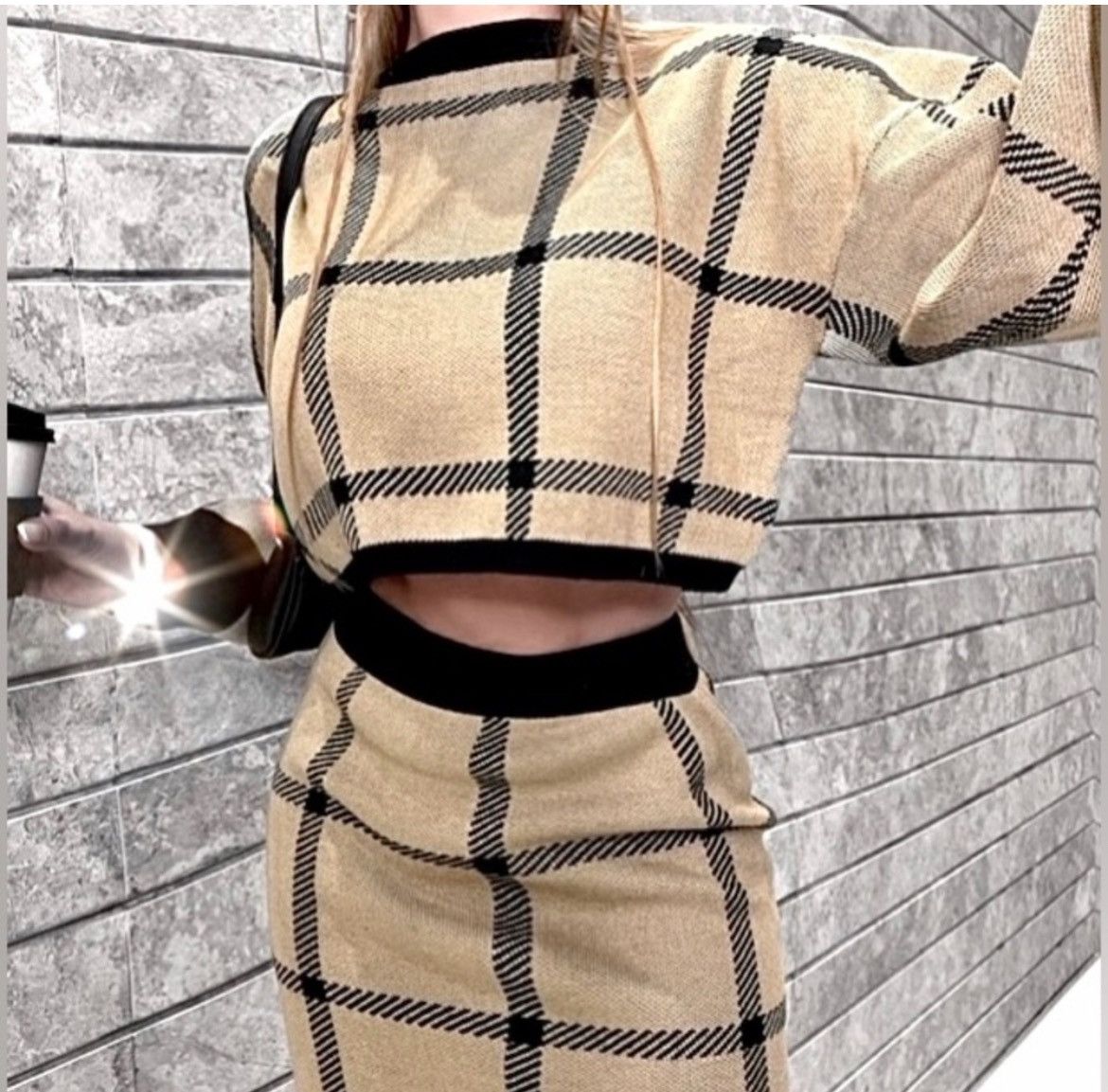 Designer × Other NWT, Lavishly Paris Women’s Knit Sweater and Skirt Set. Size M / US 6-8 / IT 42-44 - 5 Thumbnail