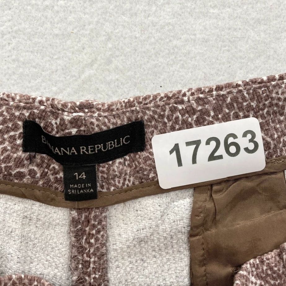Banana Republic Banana Republic Shorts Women's 14 Brown Snakeskin Print Stretch Fabric Casual Size 36" / US 14 / IT 50 - 4 Thumbnail