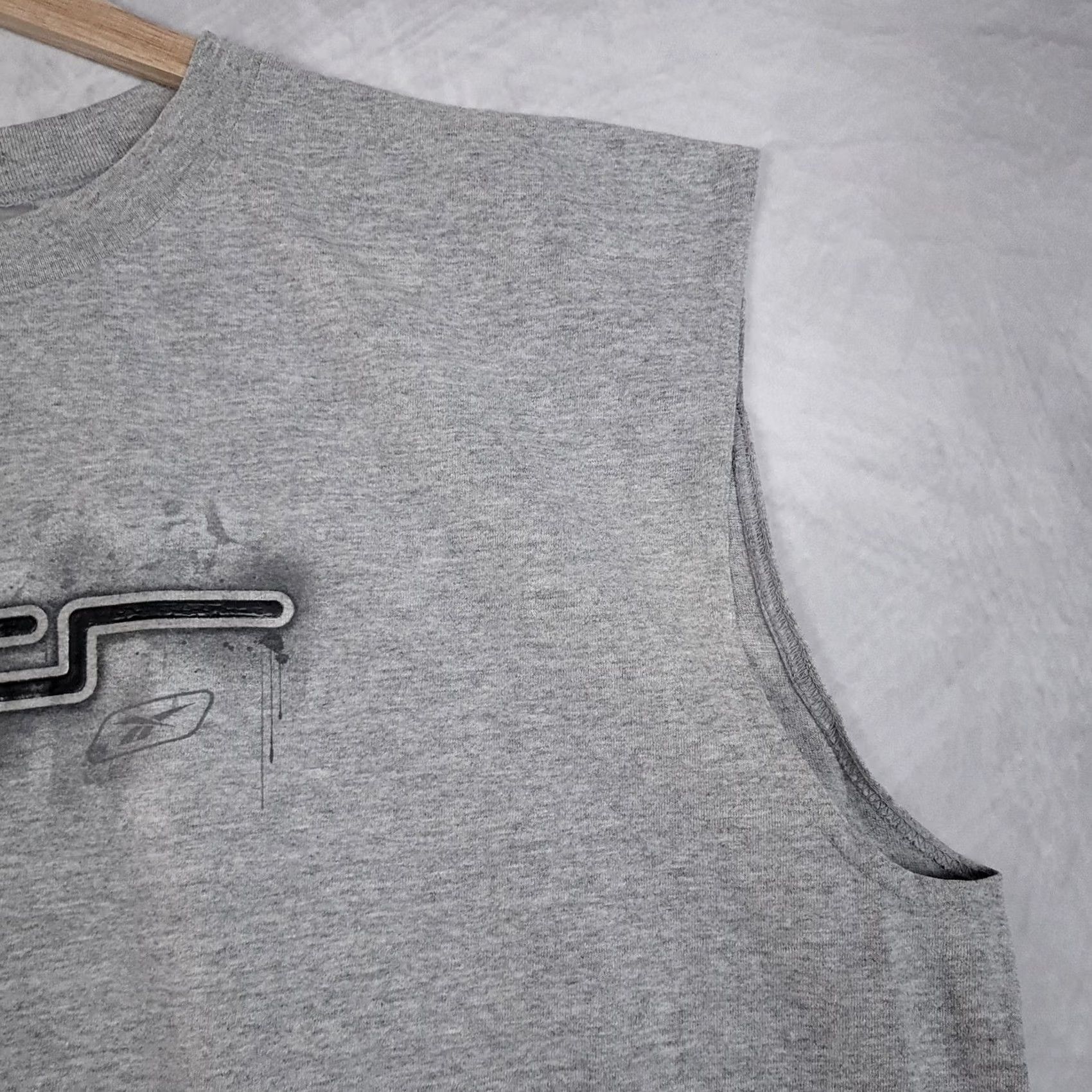 Reebok VINTAGE Reebok Shirt Mens 2XL Gray Sleeveless Muscle Tank Top Crew Neck Graphic Print RBK Back Neck 90% Cotton 10% Polyester Size US XXL / EU 58 / 5 - 5 Thumbnail