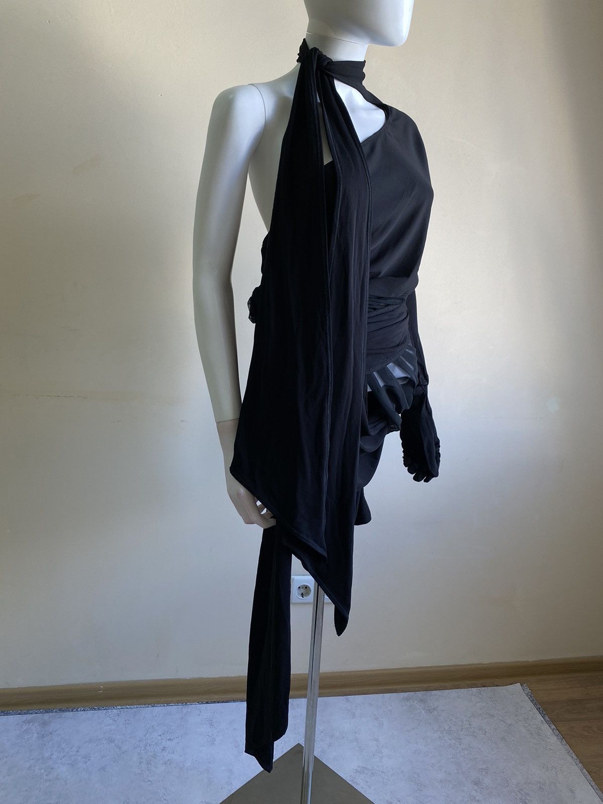 H&M × Mugler Mugler x H&M Knot-detail One-shoulder Black Dress Size XXL Size XXL / US 16-18 / IT 52-54 - 5 Thumbnail