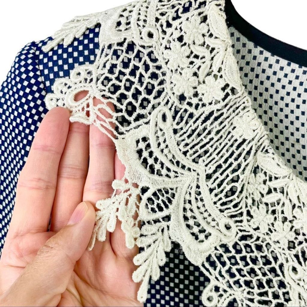 Paco Rabanne Vtg Paco Rabanne Cottagecore Lace Collar SS Blouse M Size M / US 6-8 / IT 42-44 - 5 Thumbnail