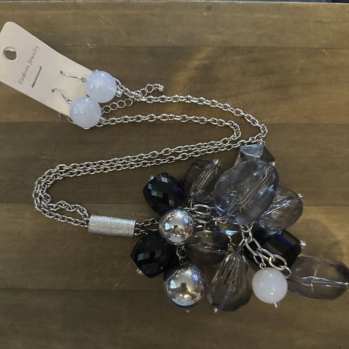 Other Chunky cluster tassel bead silver chain necklace and earring Size ONE SIZE - 2 Thumbnail