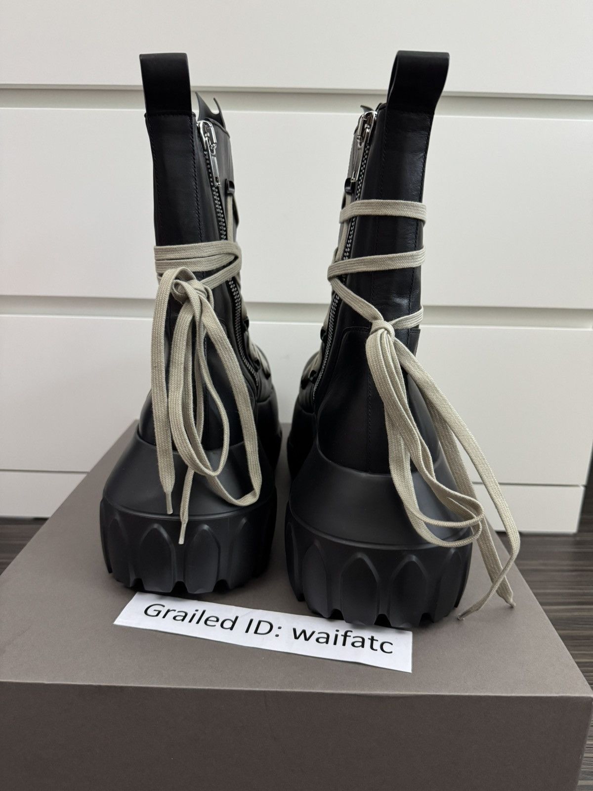 Rick Owens RICK OWENS TEMPLE BLACK MEGALACED MEGA TRACTOR BOOTS Size US 10 / EU 43 - 4 Thumbnail