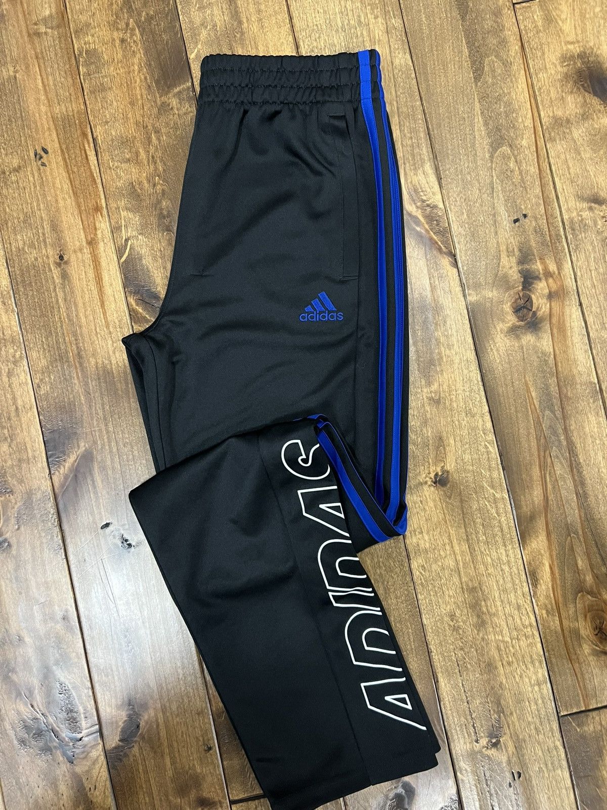Adidas Vintage Adidas Sweatpants Big Letter Font Size US 32 / EU 48 - 4 Thumbnail