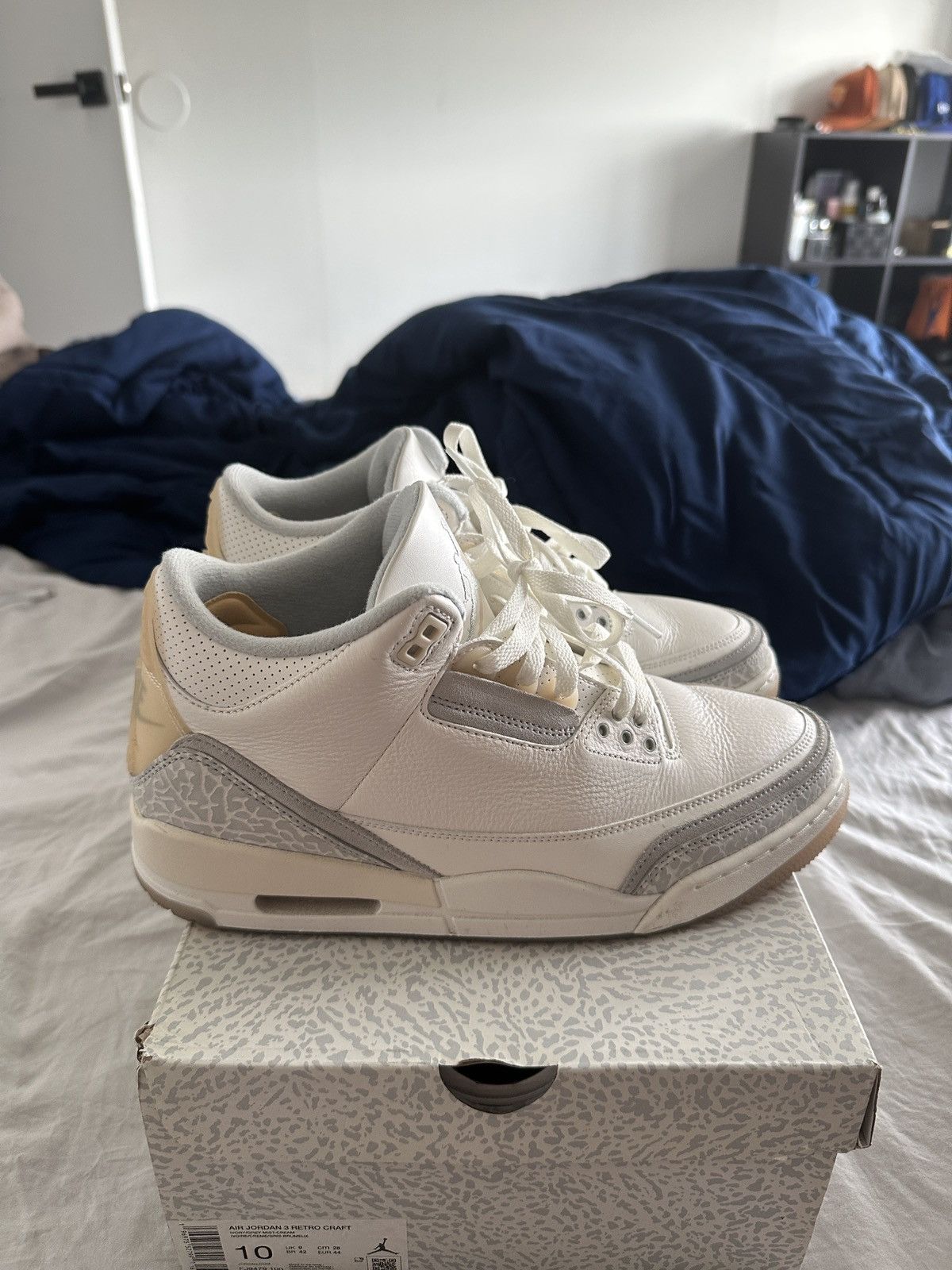 Jordan Brand AIRJORDAN 3 SE CRAFT Size US 10 / EU 43 - 2 Thumbnail