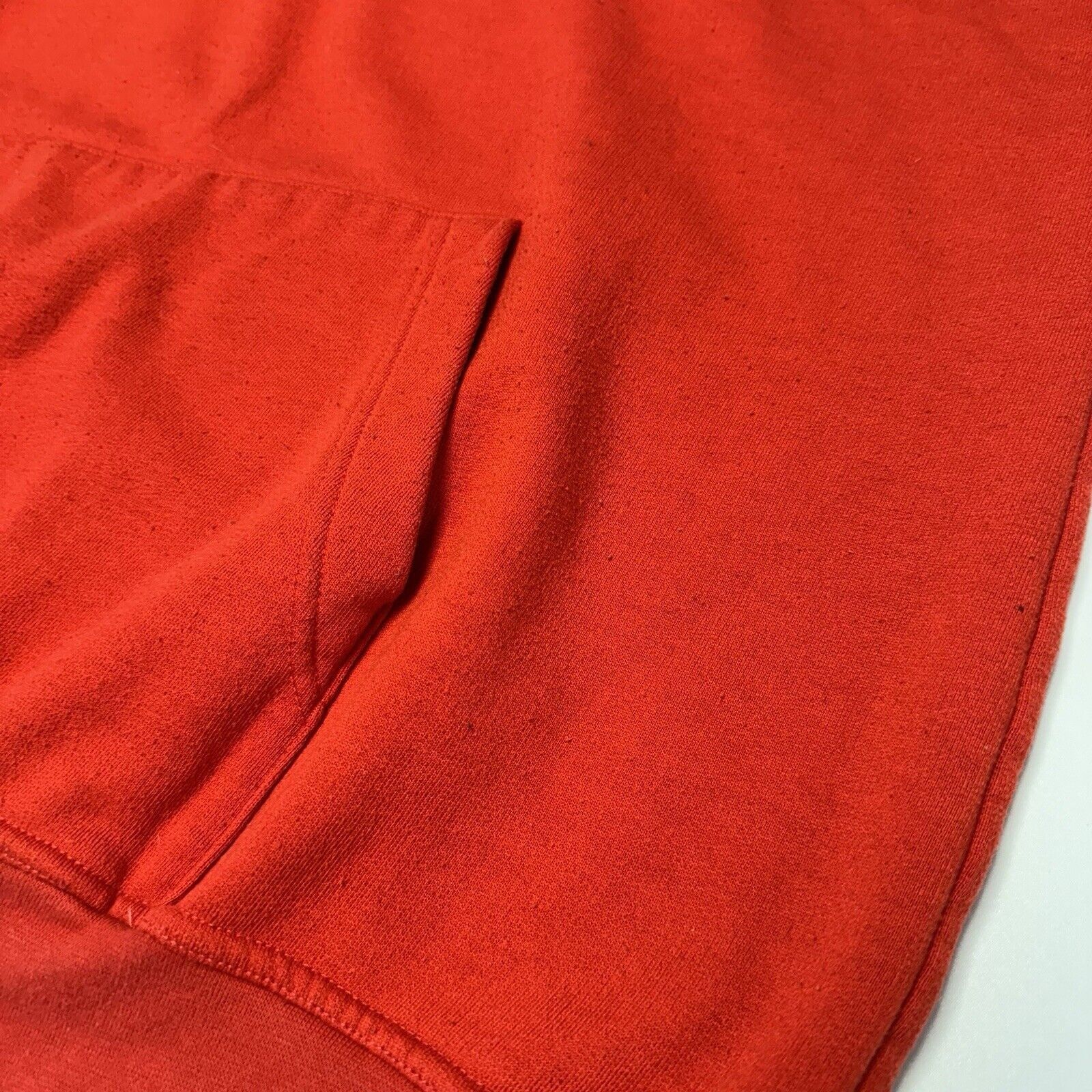 Vintage Vintage Gordon Well Sand Dunes Hoodie Mens 2XL Red Embroider Size US XXL / EU 58 / 5 - 7 Thumbnail