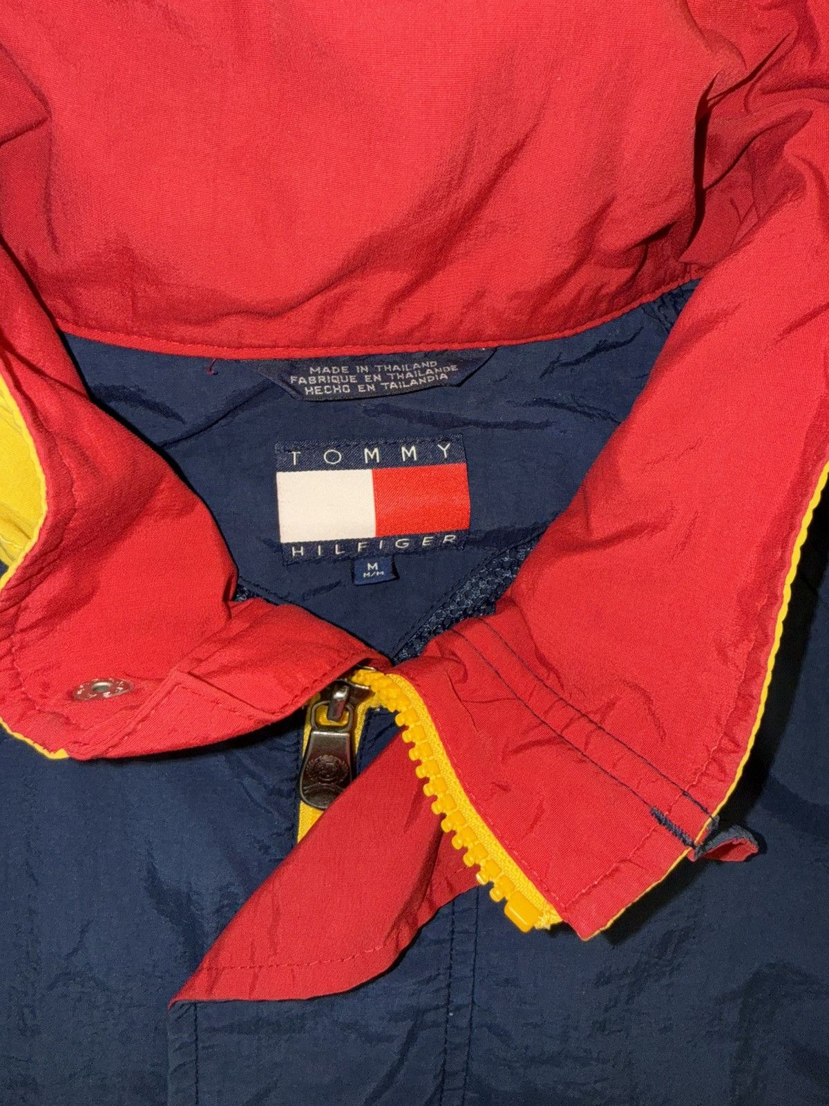 Tommy Hilfiger Vintage Tommy Hilfiger Windbreaker Jacket Spellout Sleeve Size US M / EU 48-50 / 2 - 5 Thumbnail