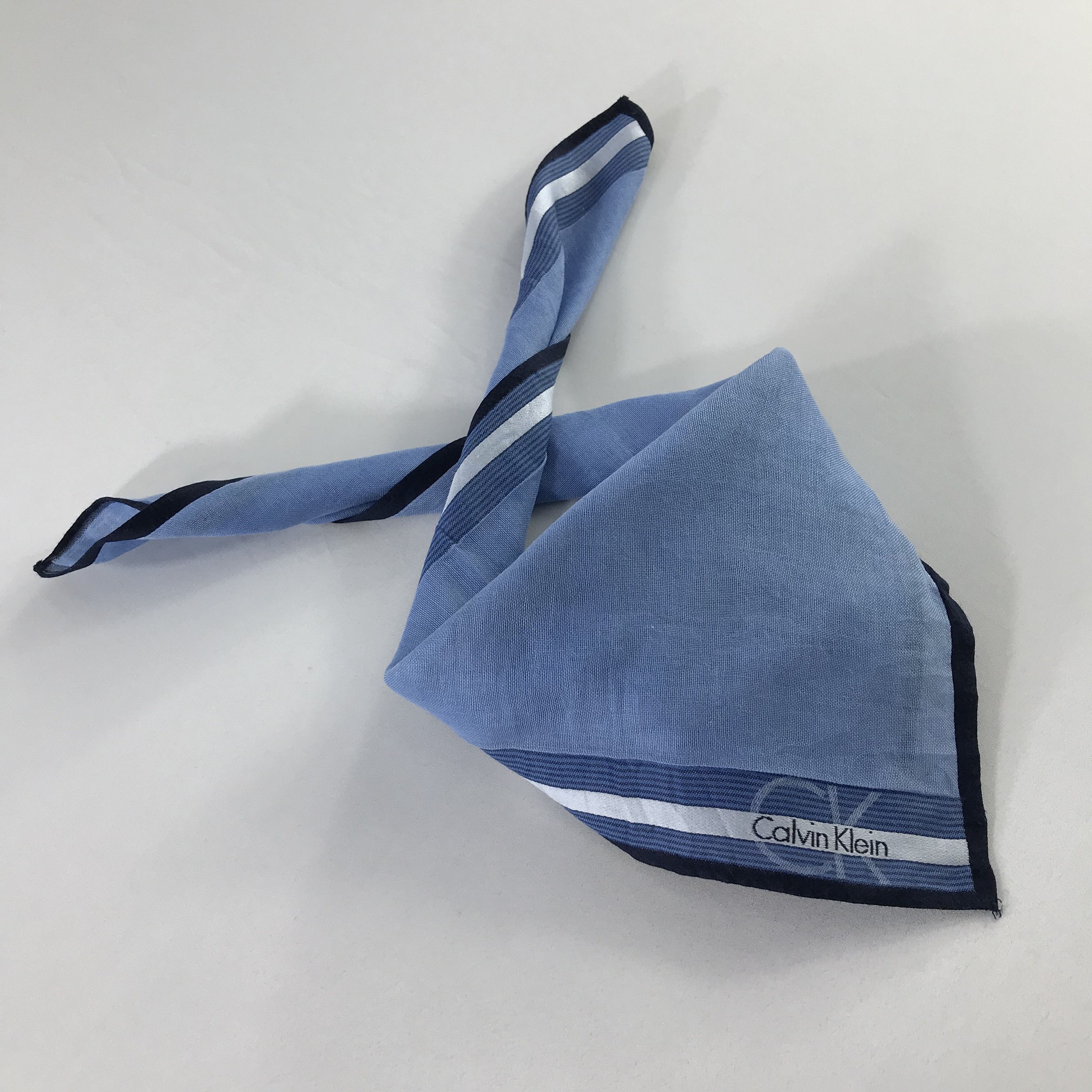 Calvin Klein × Vintage Calvin Klein Bandana / Handkerchief / Neckerchief - S984 Size ONE SIZE - 4 Thumbnail