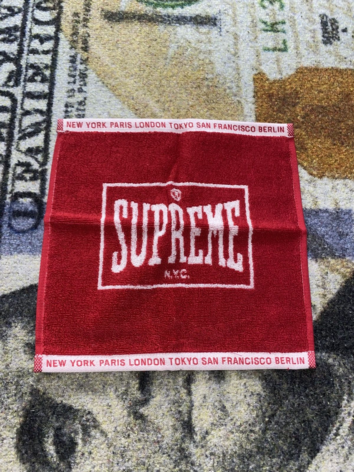 Supreme Supreme Square Mini Towel Size ONE SIZE - 1 Thumbnail