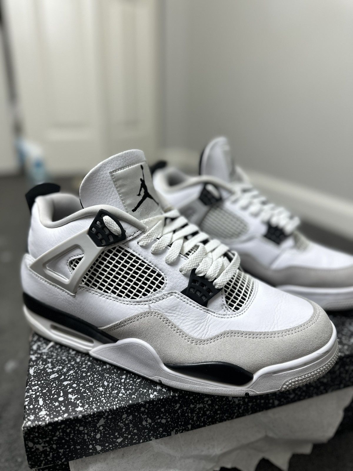 Jordan Brand Jordan 4 Retro- Military black Size US 10.5 / EU 43-44 - 11 Thumbnail