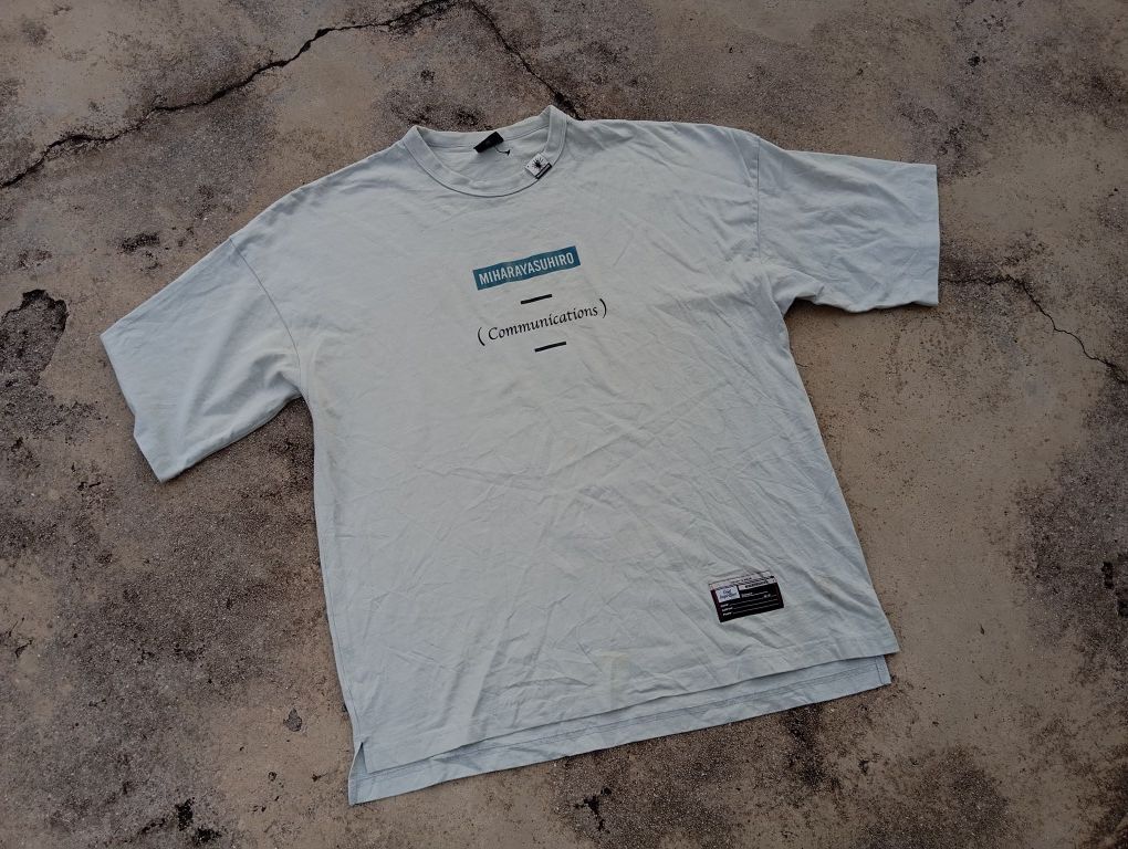 Maison MIHARA YASUHIRO Miharayasuhiro x GU 🎌 Tshirt Fashion Designer Size US L / EU 52-54 / 3 - 2 Thumbnail